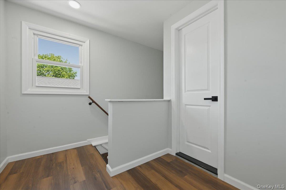 20 Wyona Avenue Property Photo 22