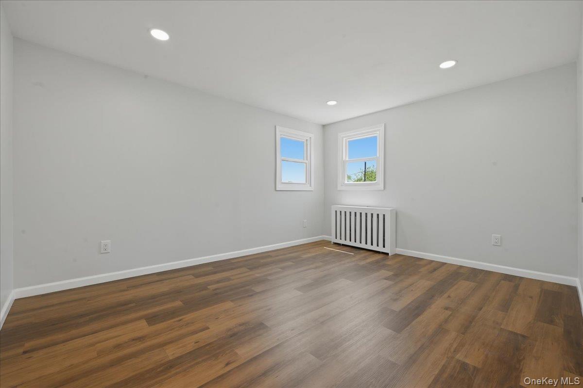 20 Wyona Avenue Property Photo 28