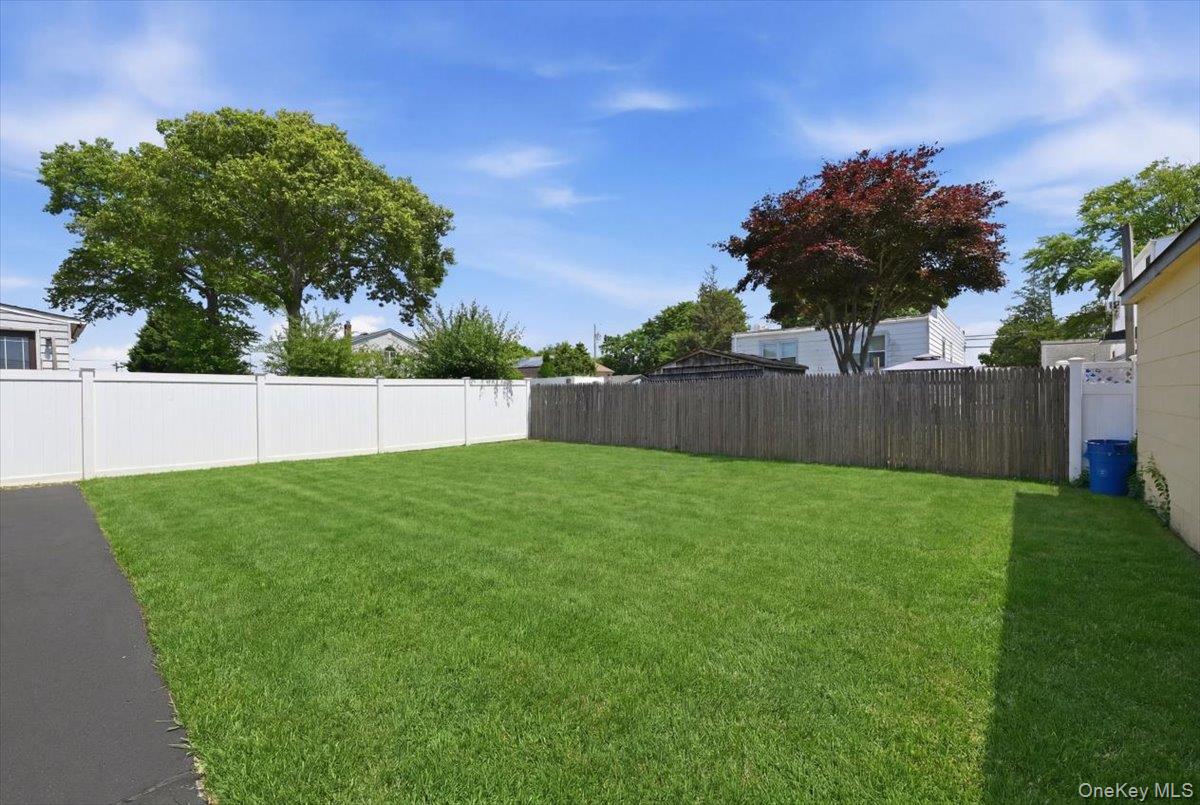 20 Wyona Avenue Property Photo 30
