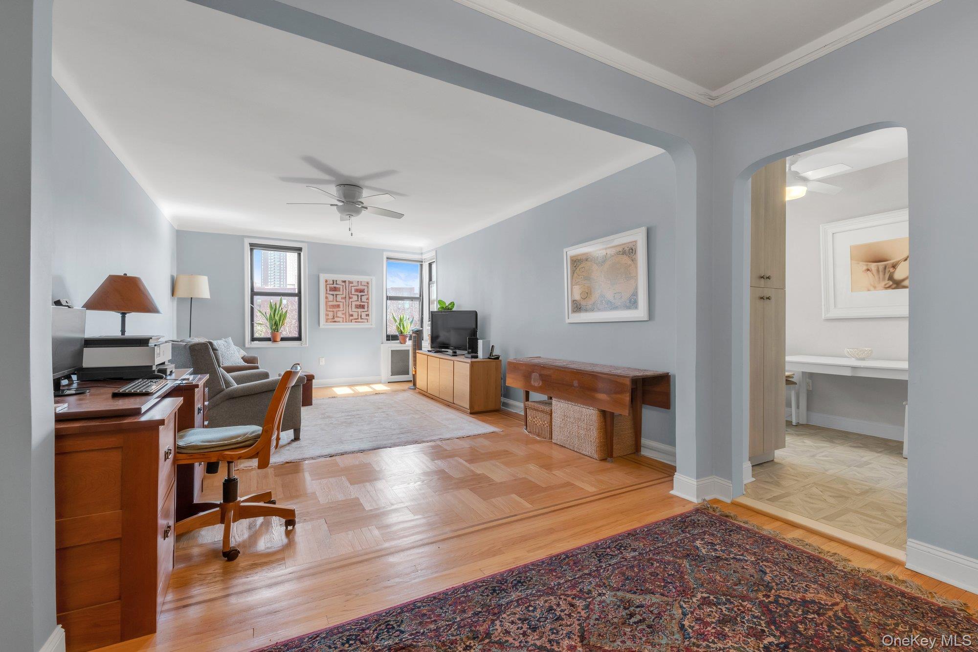 84-51 Beverly Road 6a Property Photo 3