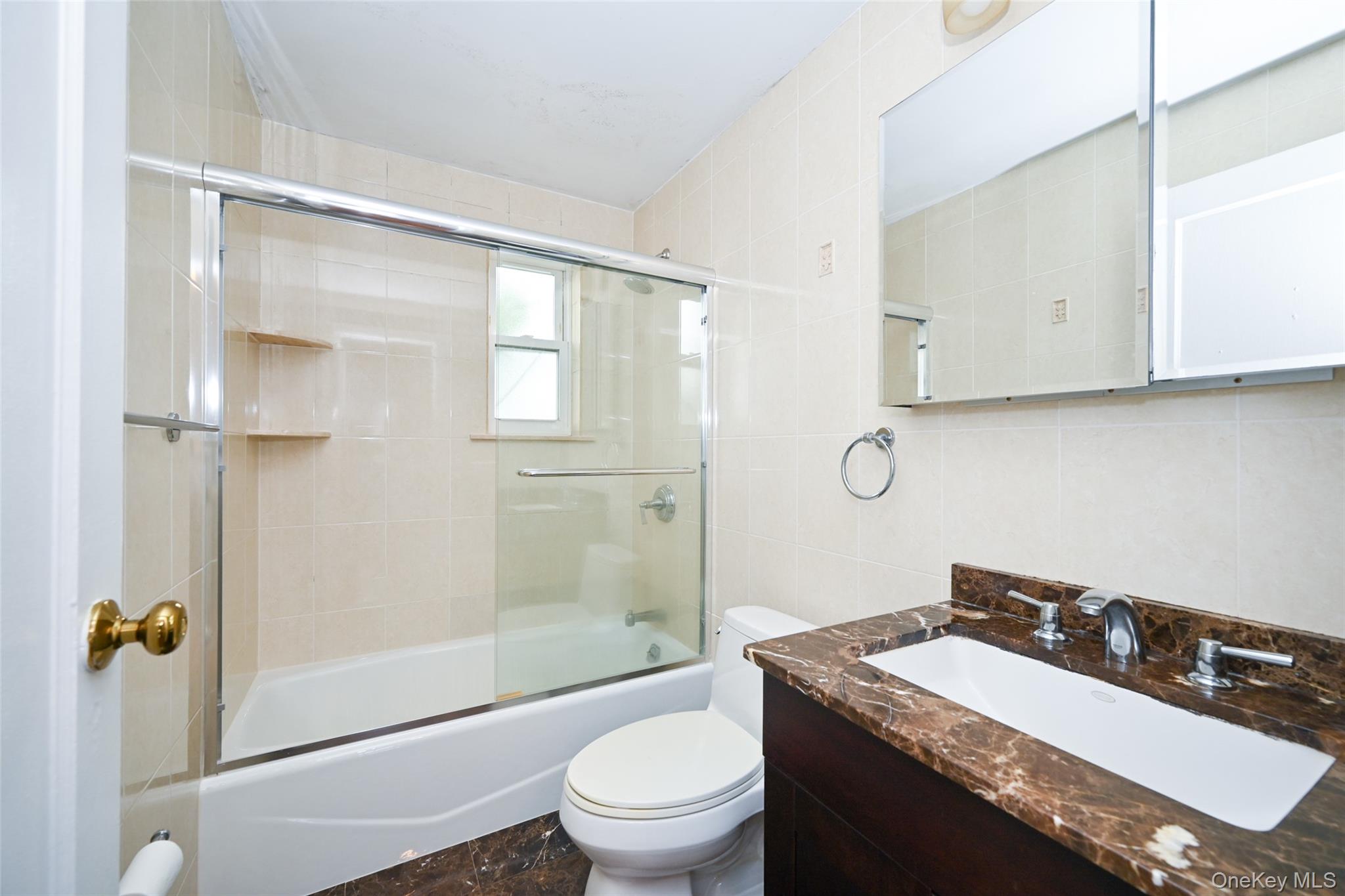53-19 195th Street Property Photo 14