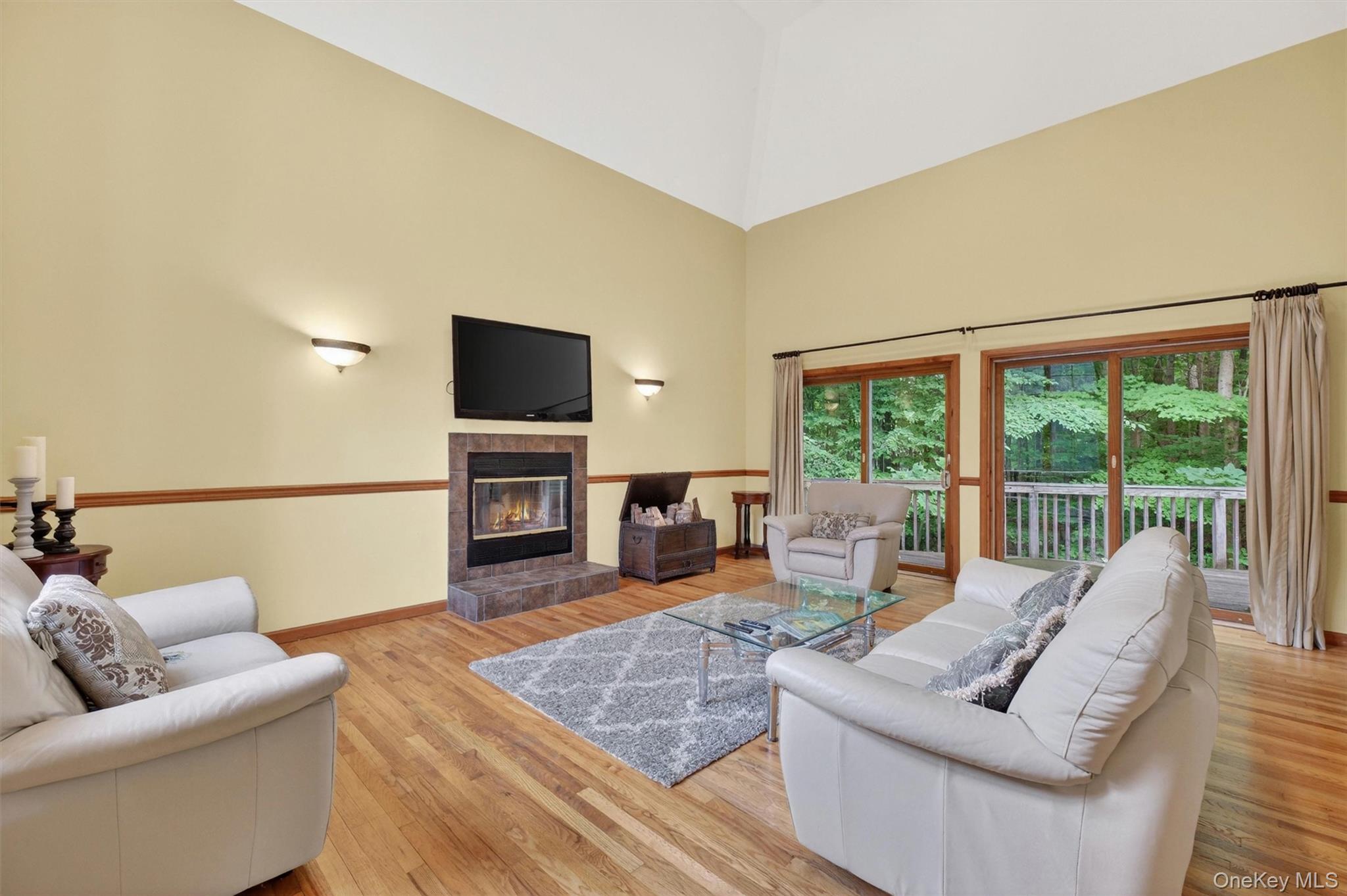 21 Huyler Drive Property Photo 9
