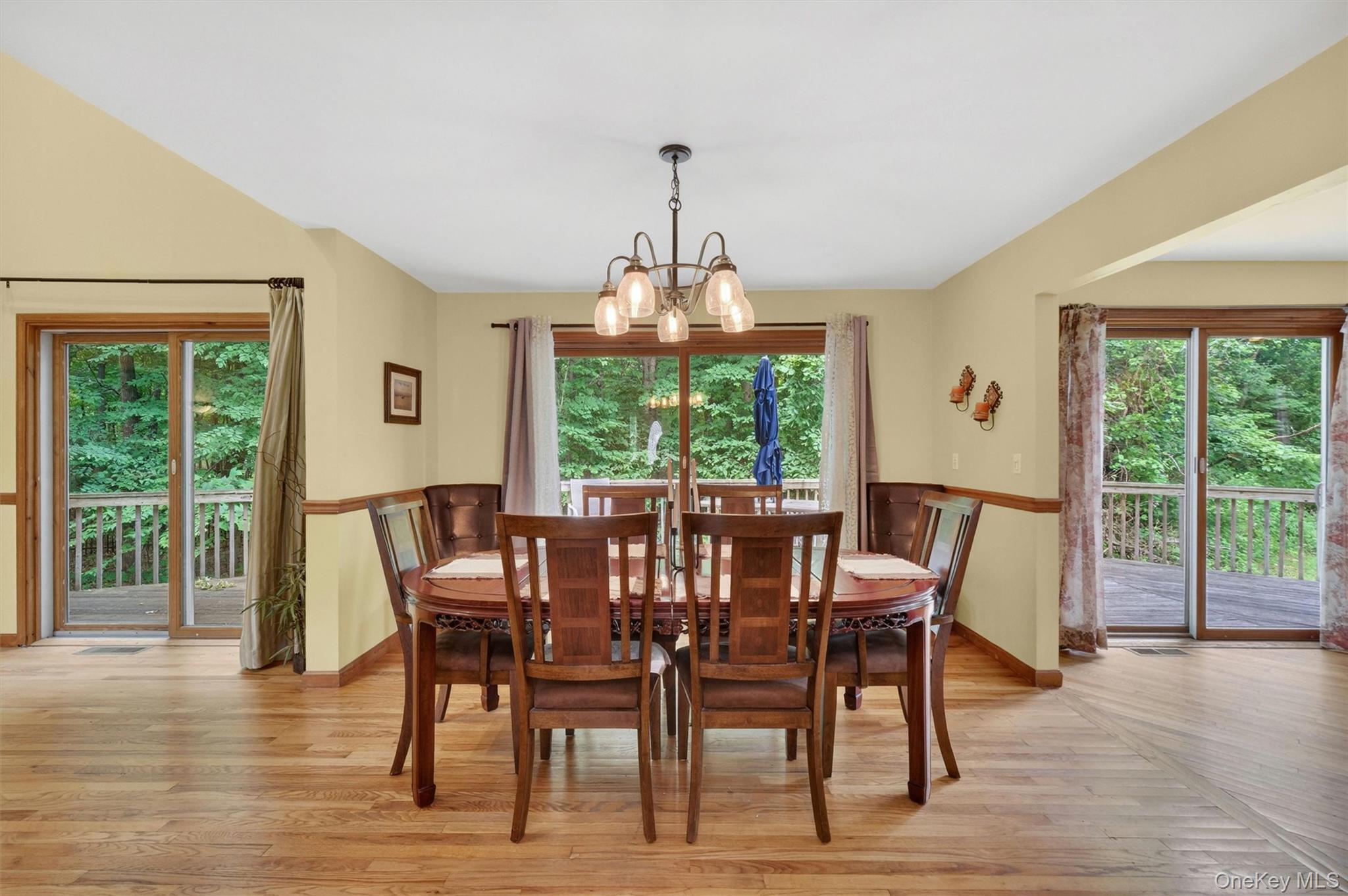 21 Huyler Drive Property Photo 12