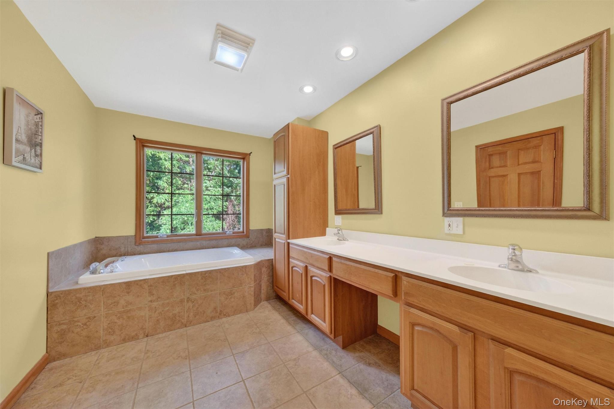 21 Huyler Drive Property Photo 18