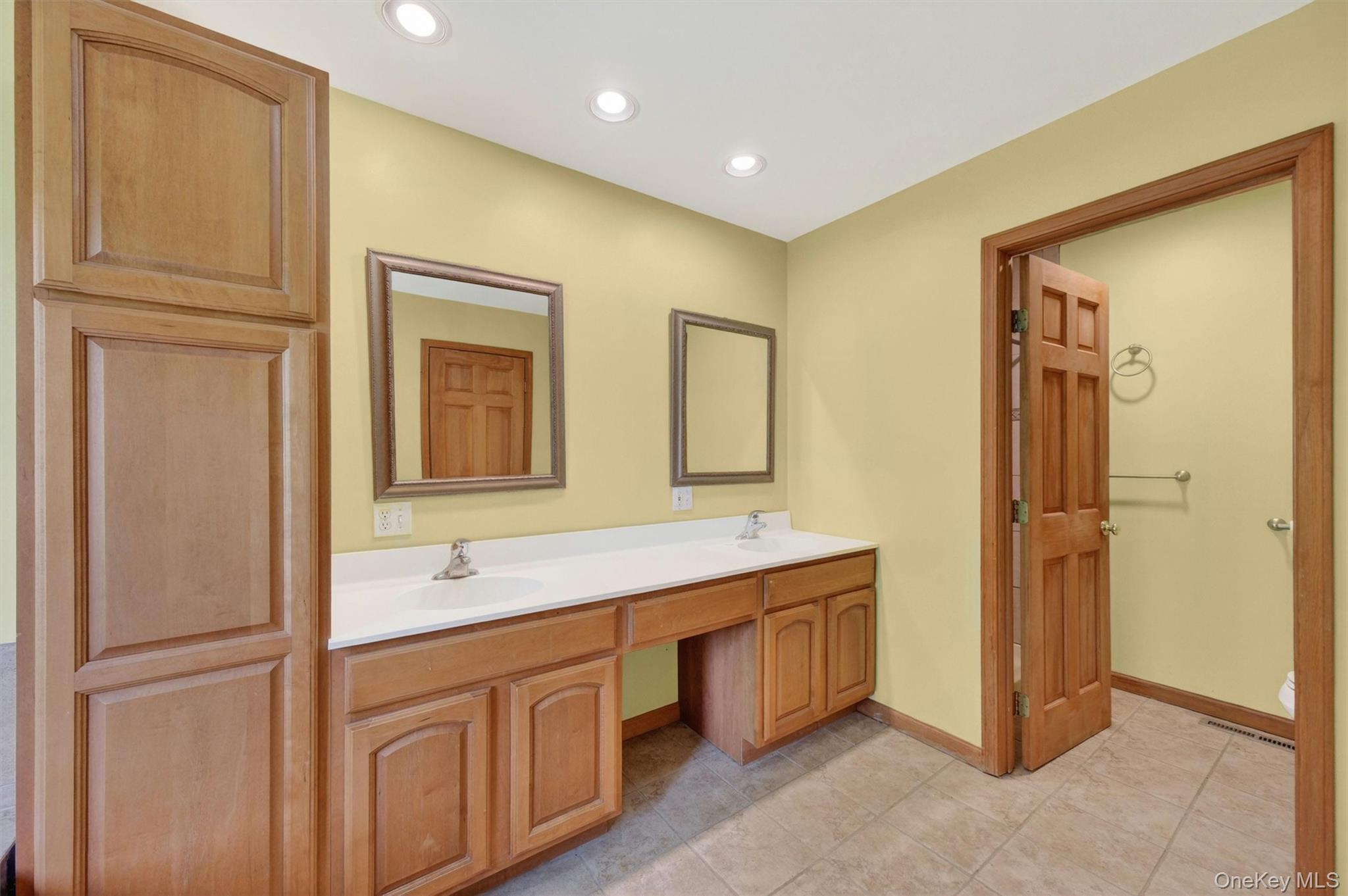 21 Huyler Drive Property Photo 19