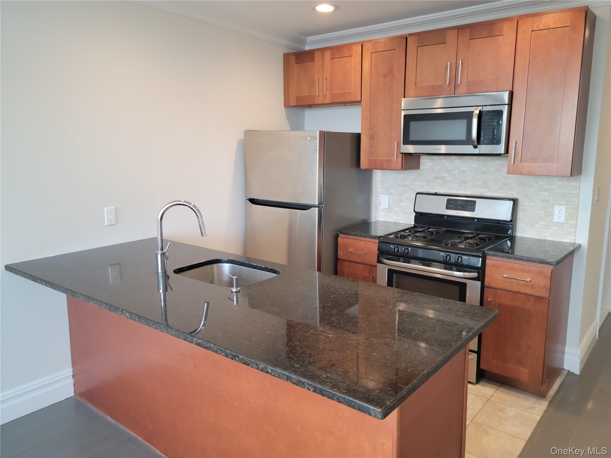 1115 Oceanfront Avenue Property Photo 6