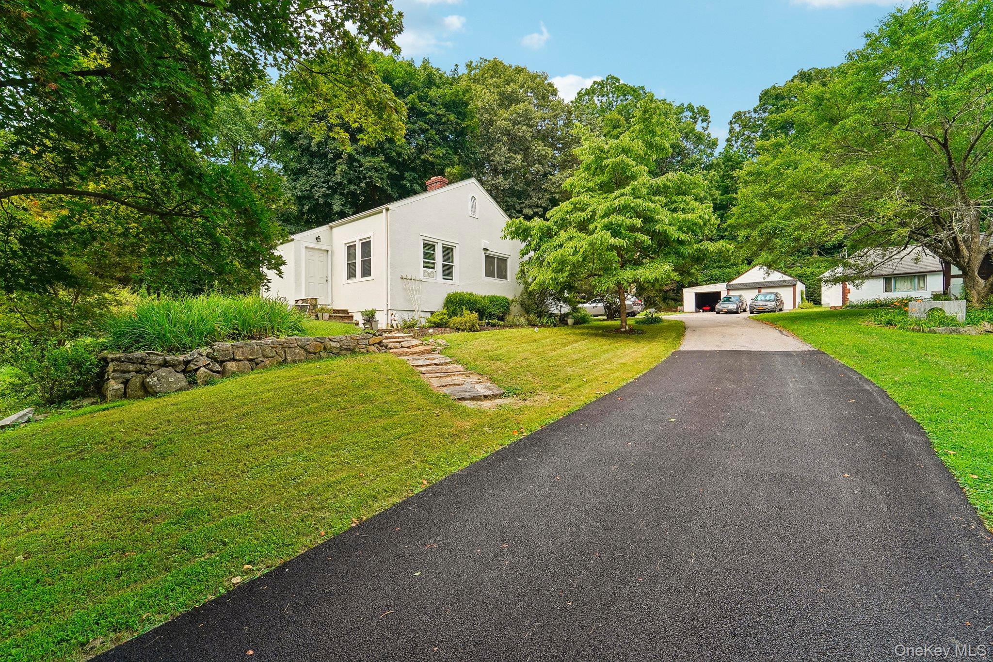 77 Baron De Hirsch Road Property Photo 1