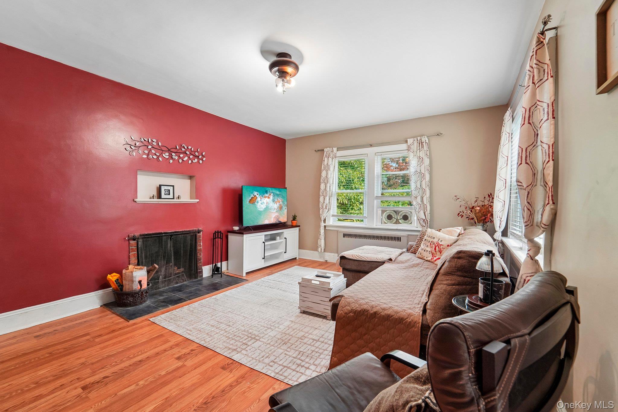 77 Baron De Hirsch Road Property Photo 3
