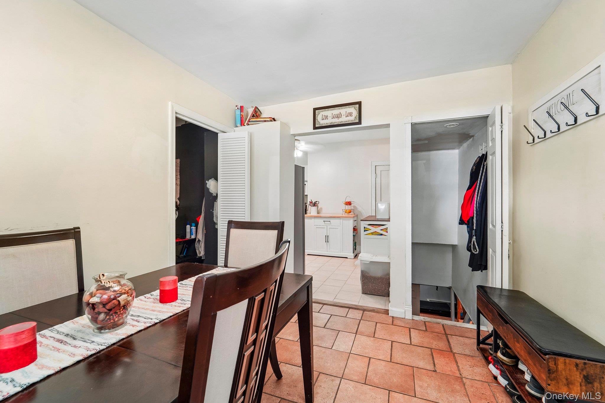 77 Baron De Hirsch Road Property Photo 6
