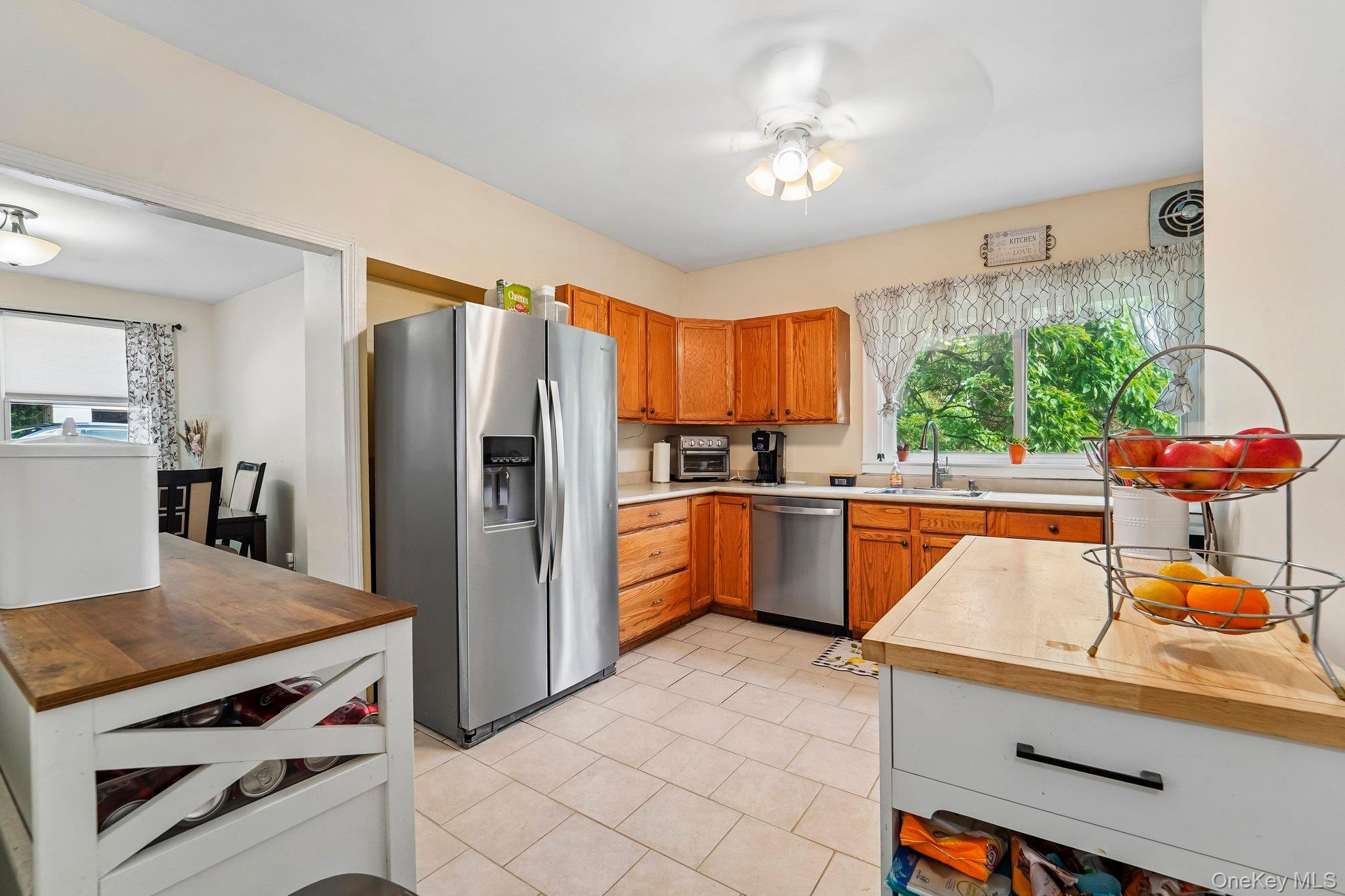 77 Baron De Hirsch Road Property Photo 7