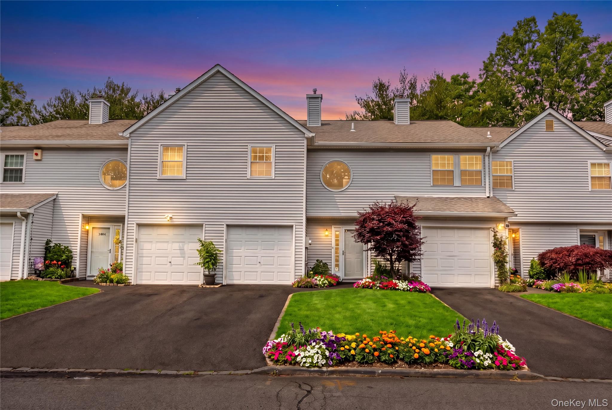 1406 Sara Circle Property Photo 1