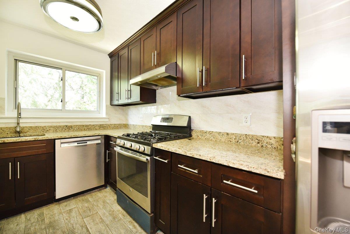 11116 66th Avenue 3b Property Photo 5