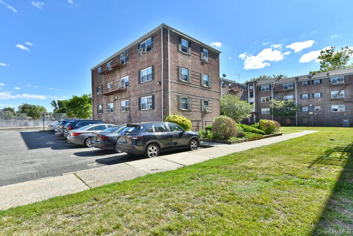 11116 66th Avenue 3b Property Photo 11