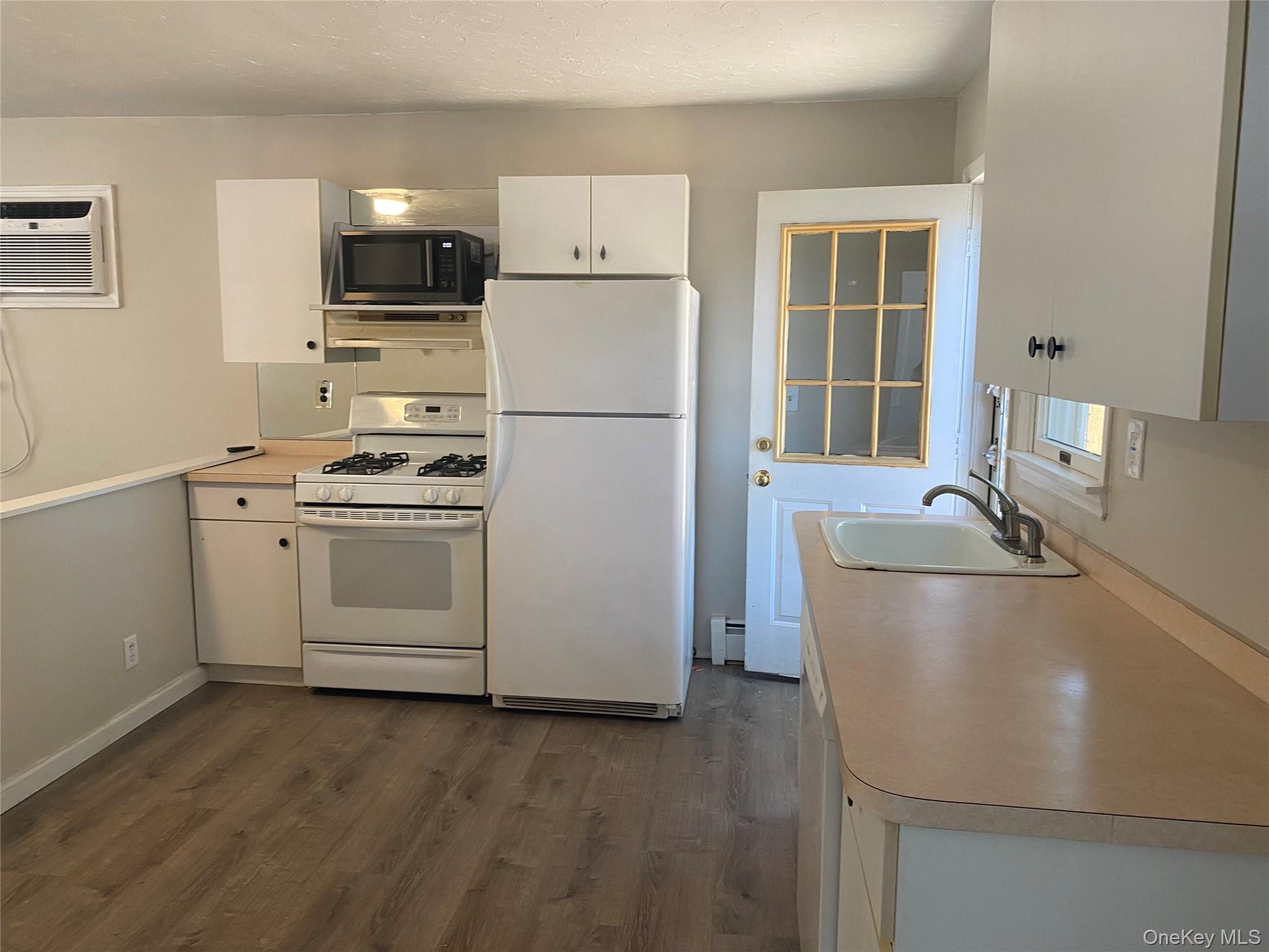 101 Rose Drive Property Photo 6