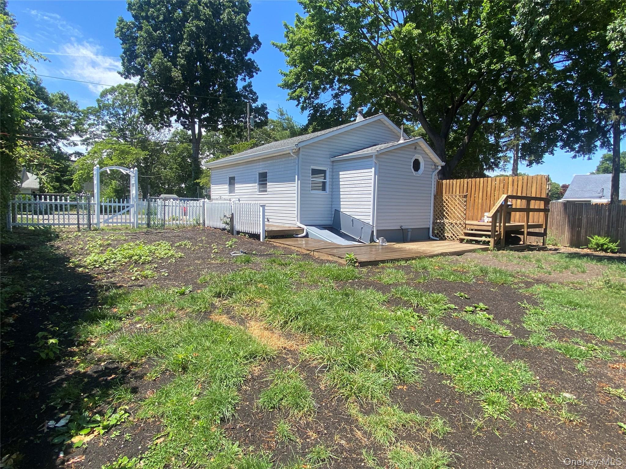 101 Rose Drive Property Photo 13
