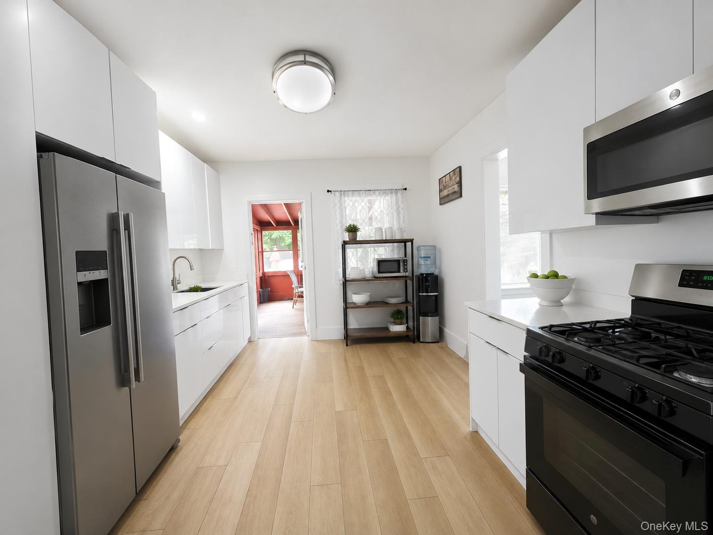39 Boulevard Property Photo 5