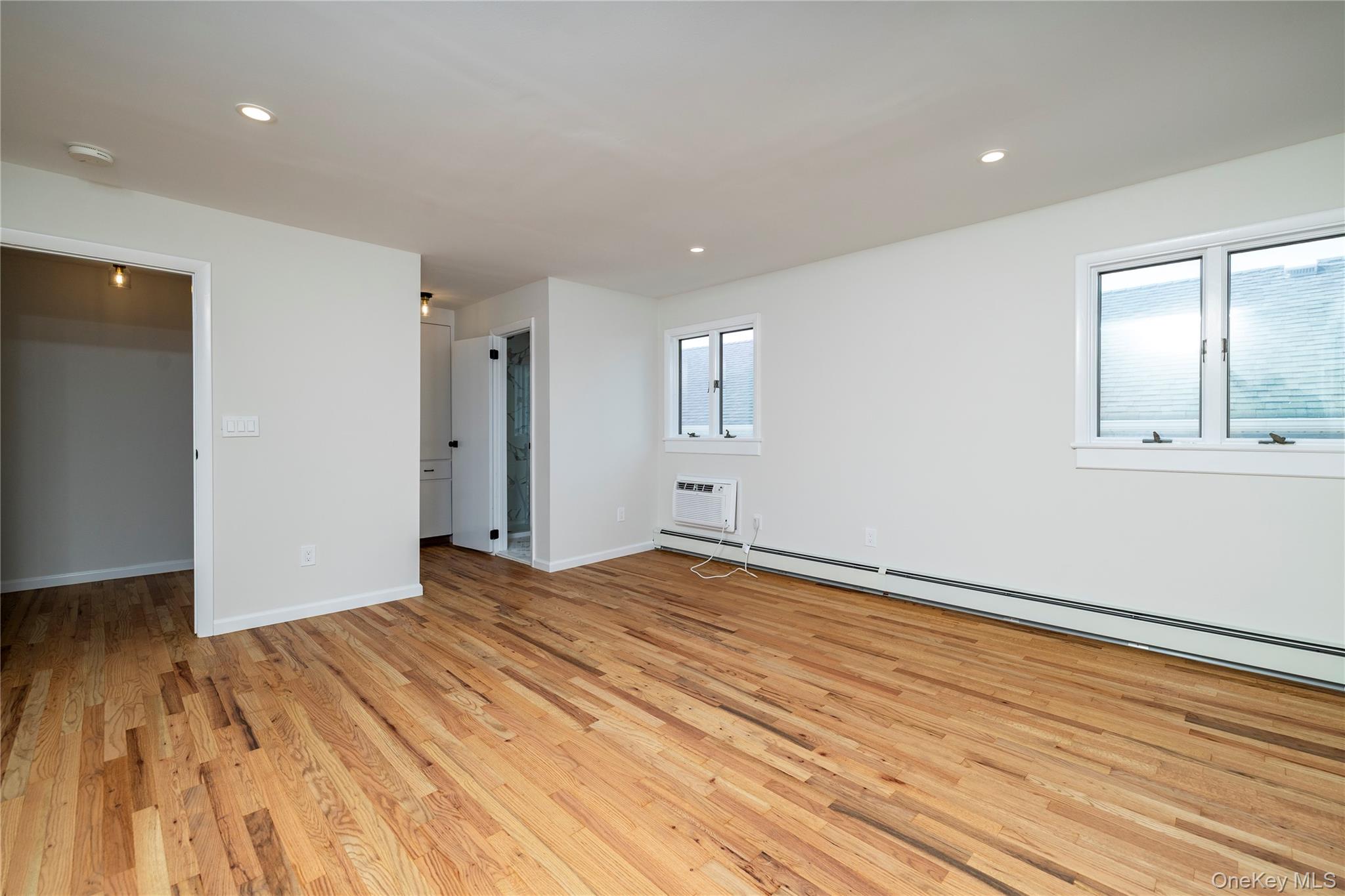 580 E. Pine Street West Side Property Photo 5
