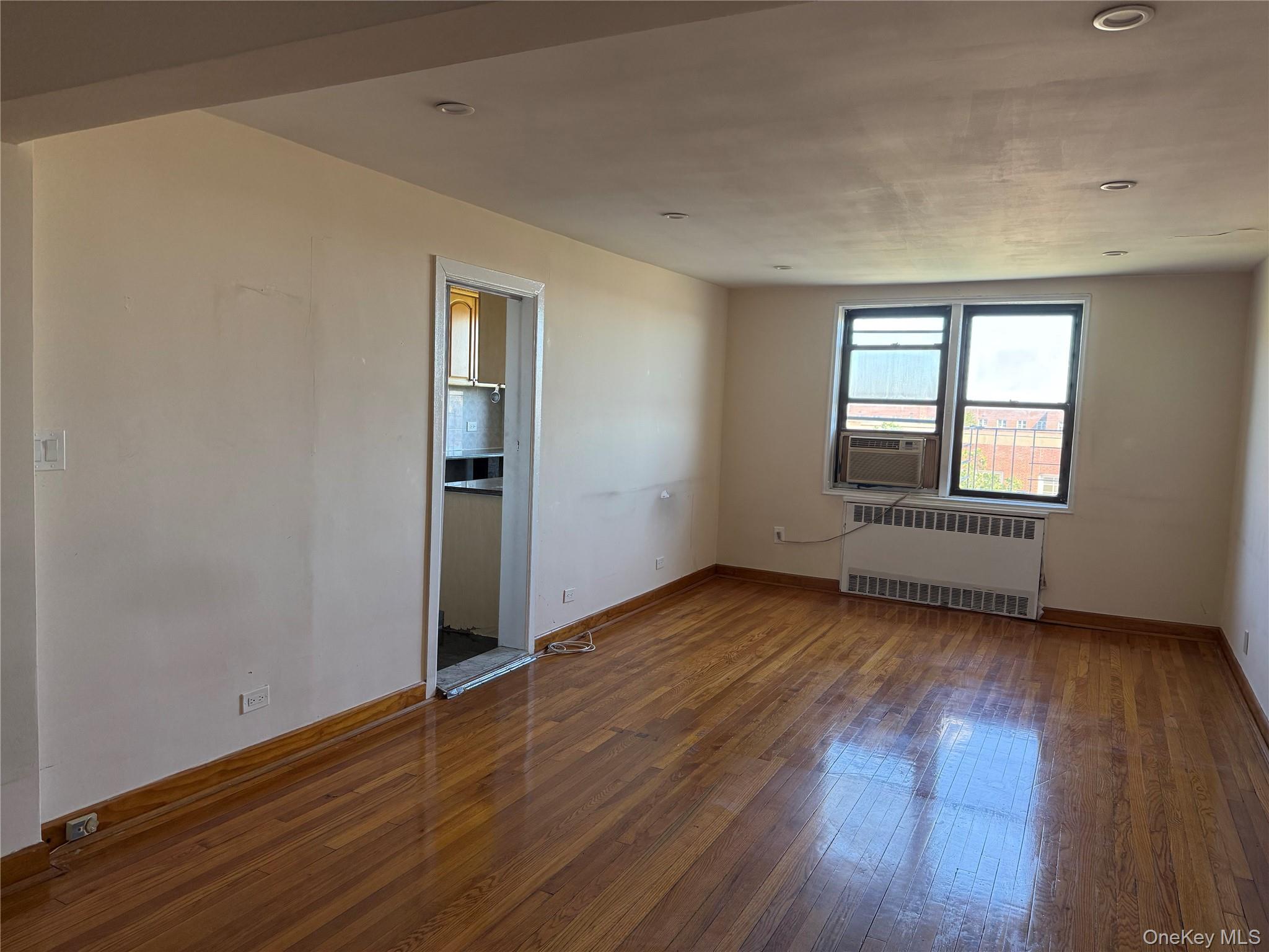 102-18 64th Avenue 6w Property Photo 2