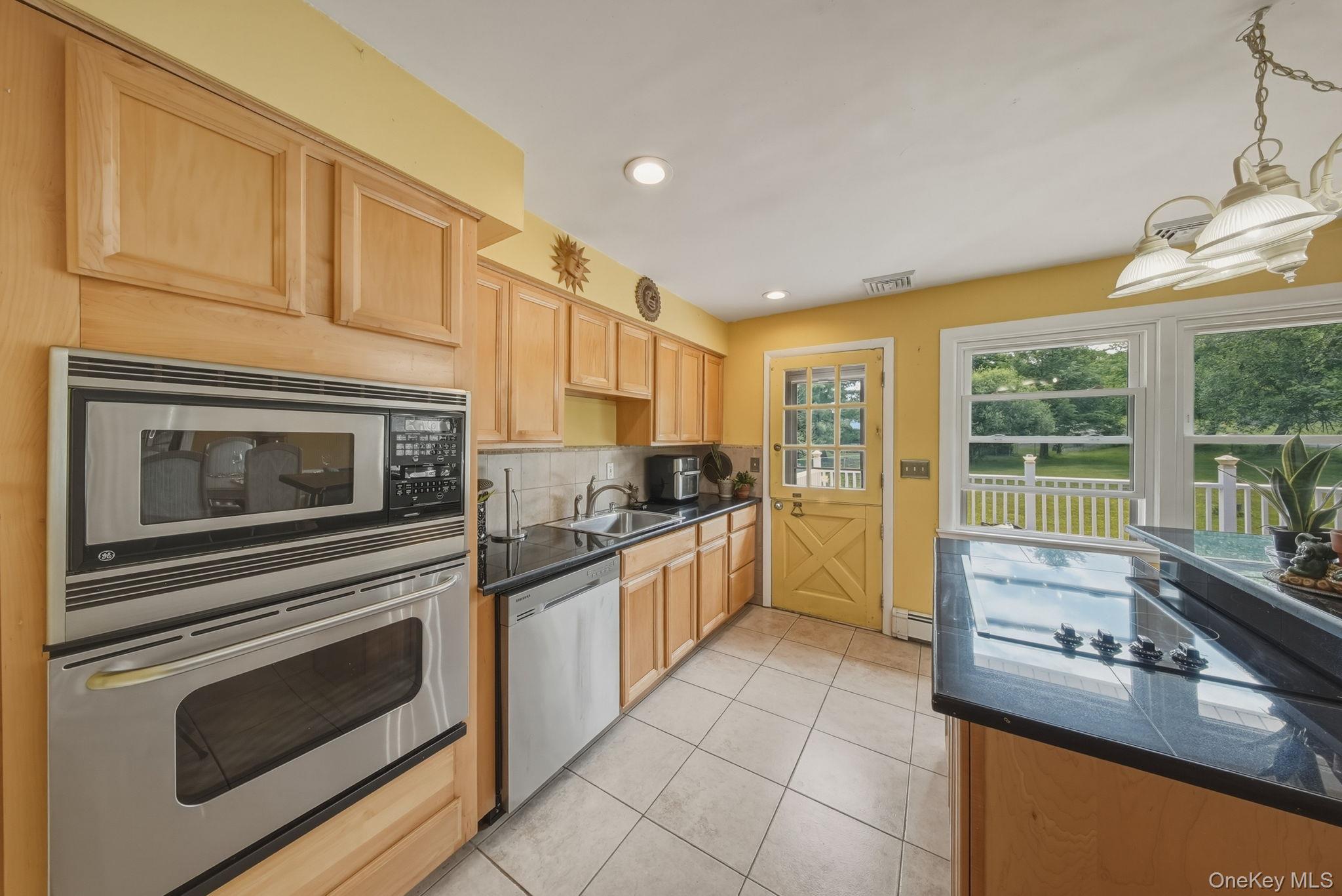 4 Hunt Drive Property Photo 15