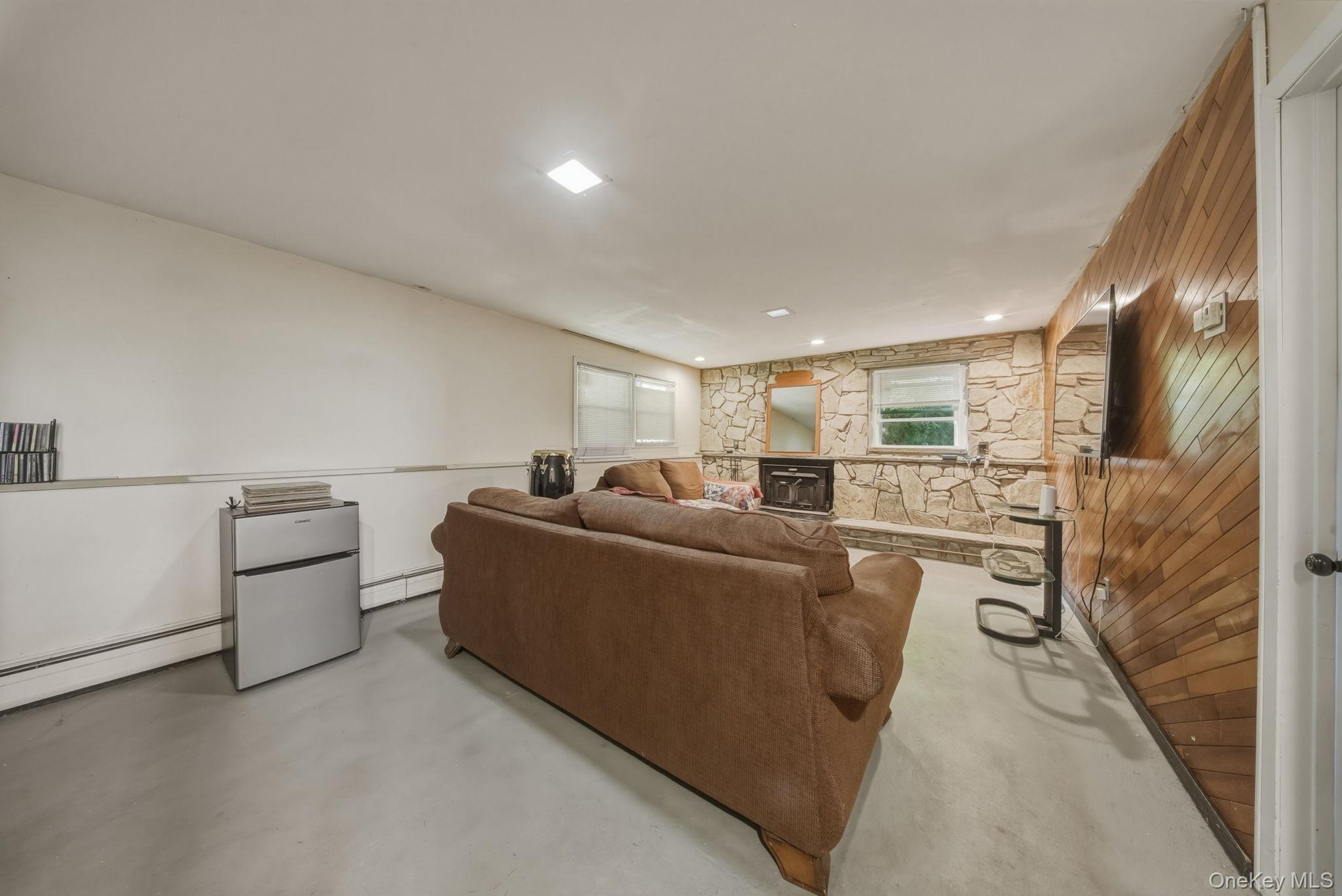 4 Hunt Drive Property Photo 25