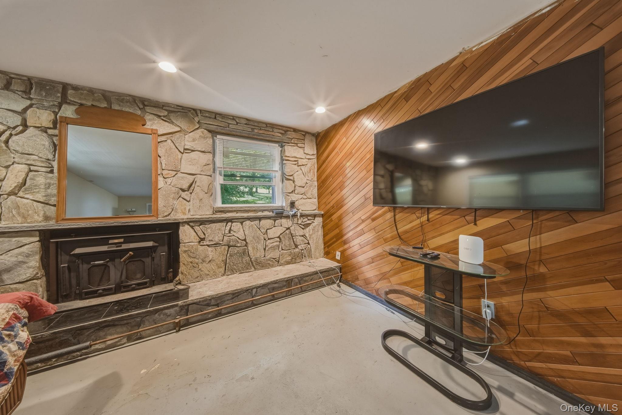 4 Hunt Drive Property Photo 26