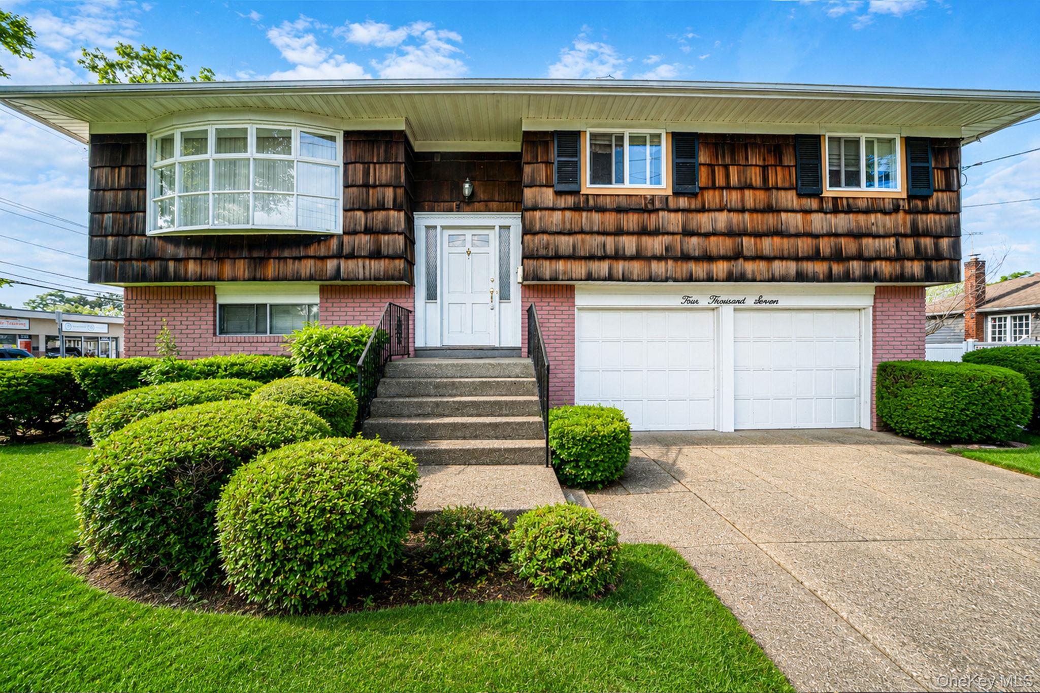 4007 Clark Street Property Photo 1