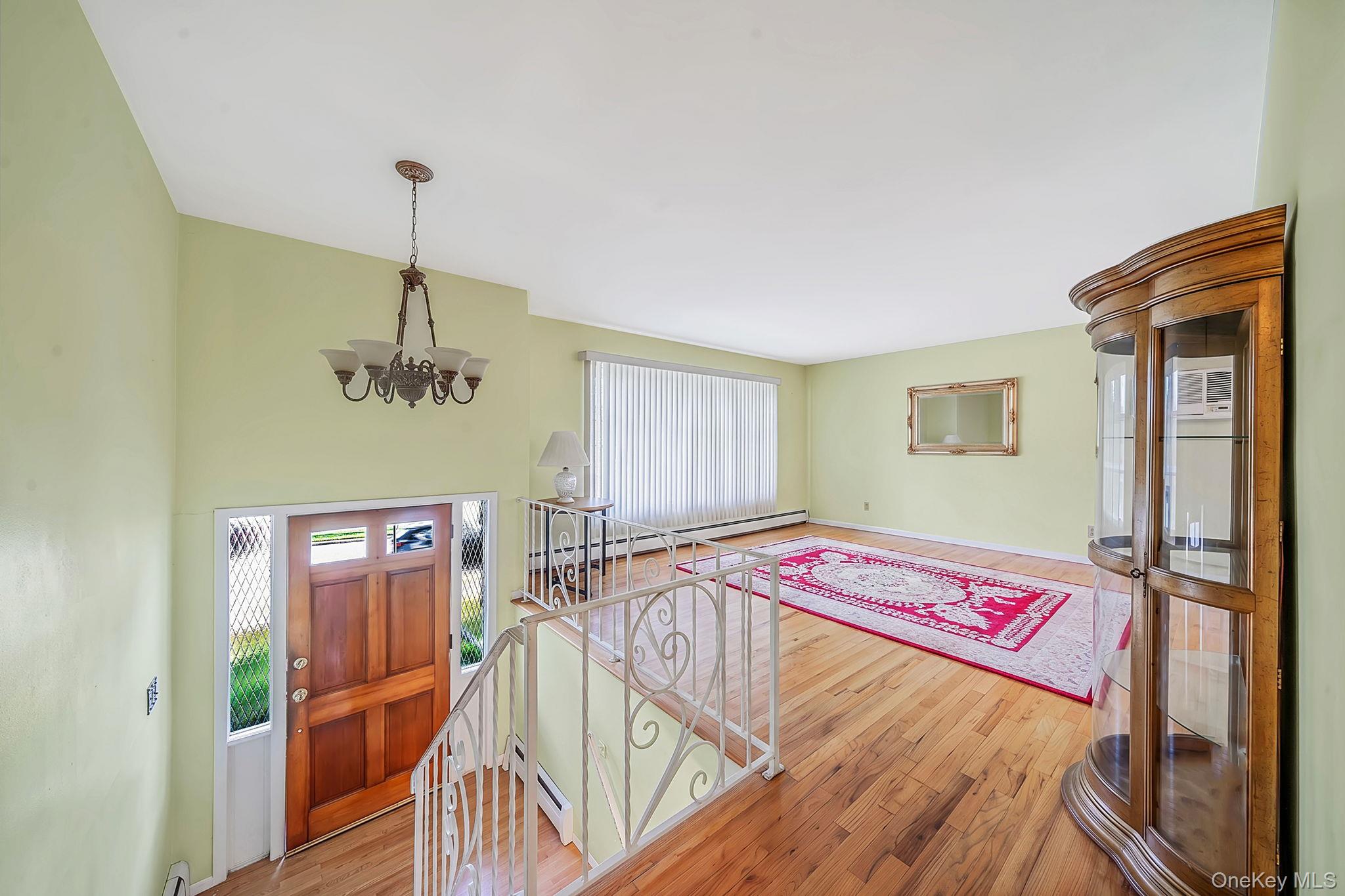 4007 Clark Street Property Photo 5
