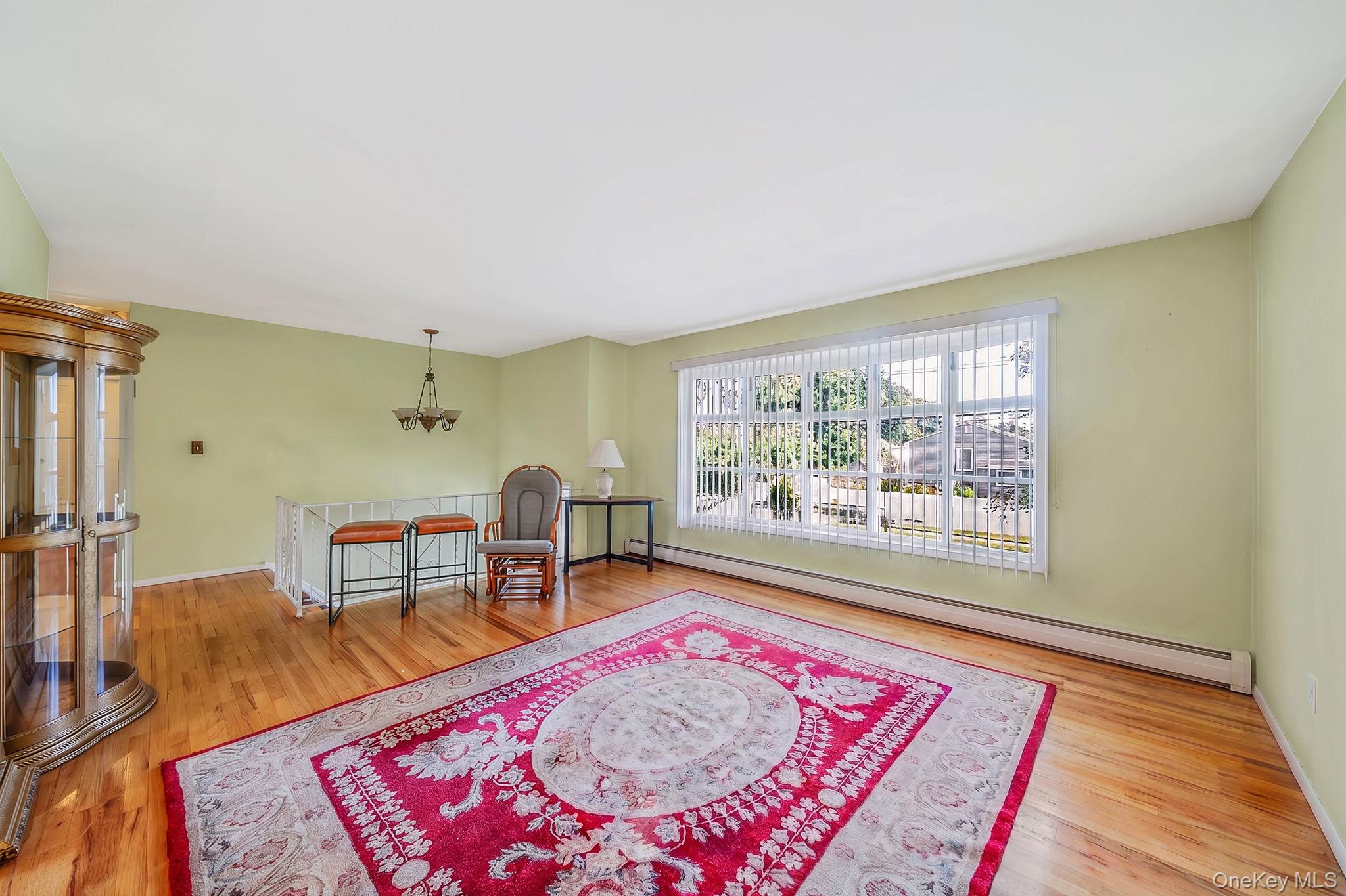 4007 Clark Street Property Photo 7