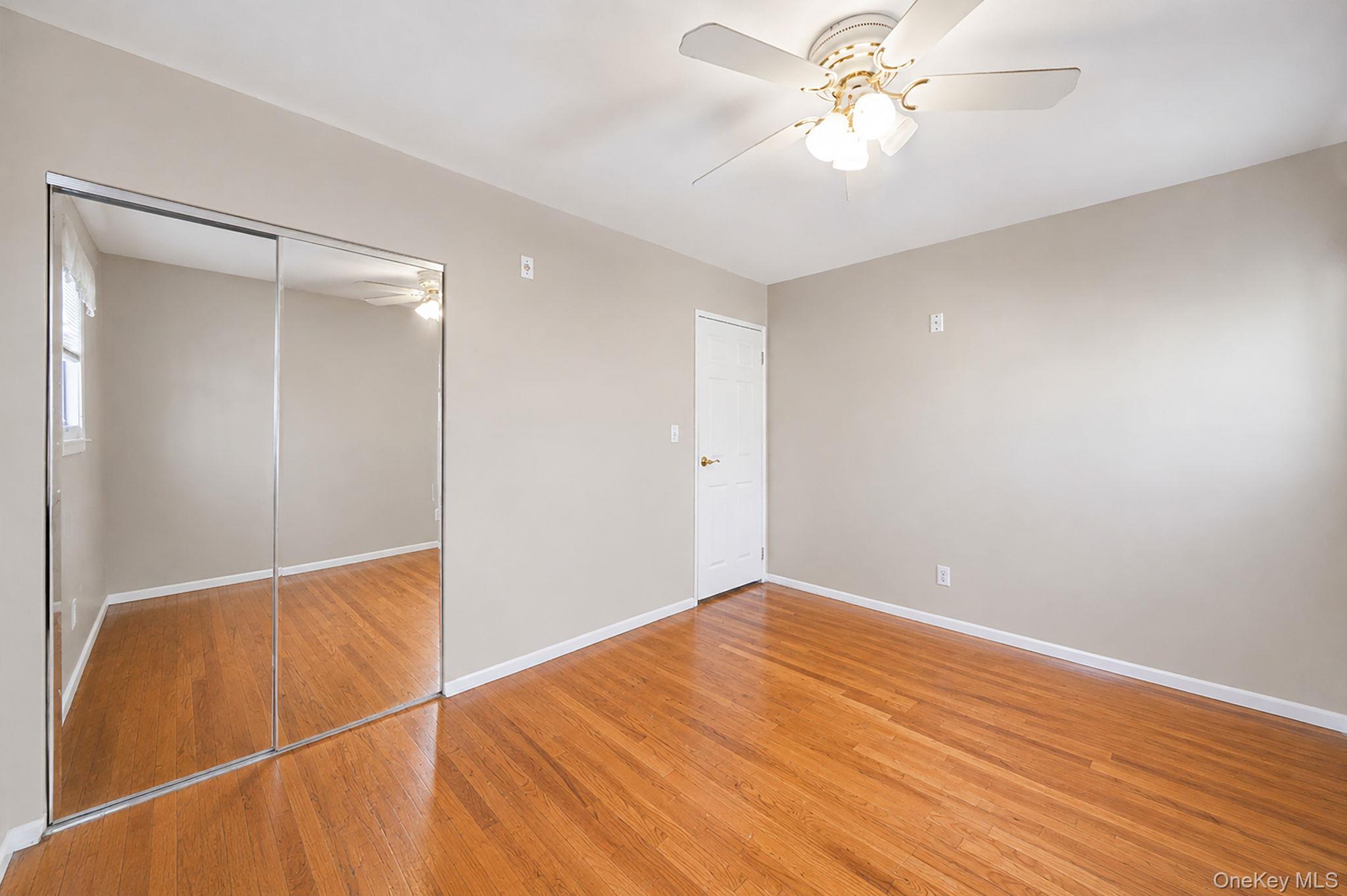 4007 Clark Street Property Photo 15