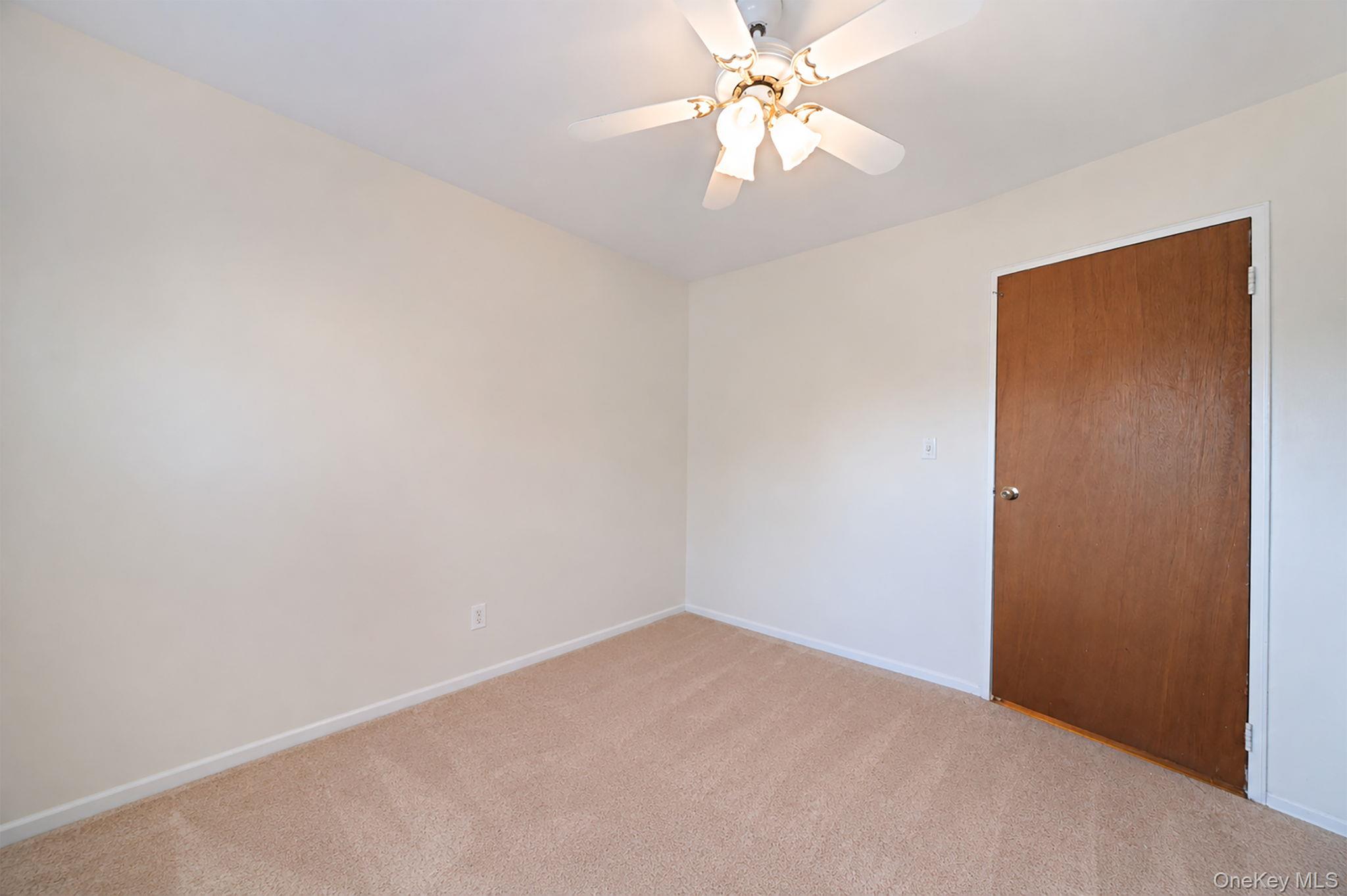 4007 Clark Street Property Photo 17