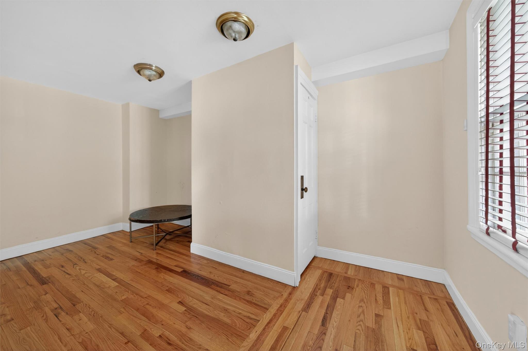 48 South Street Property Photo 10