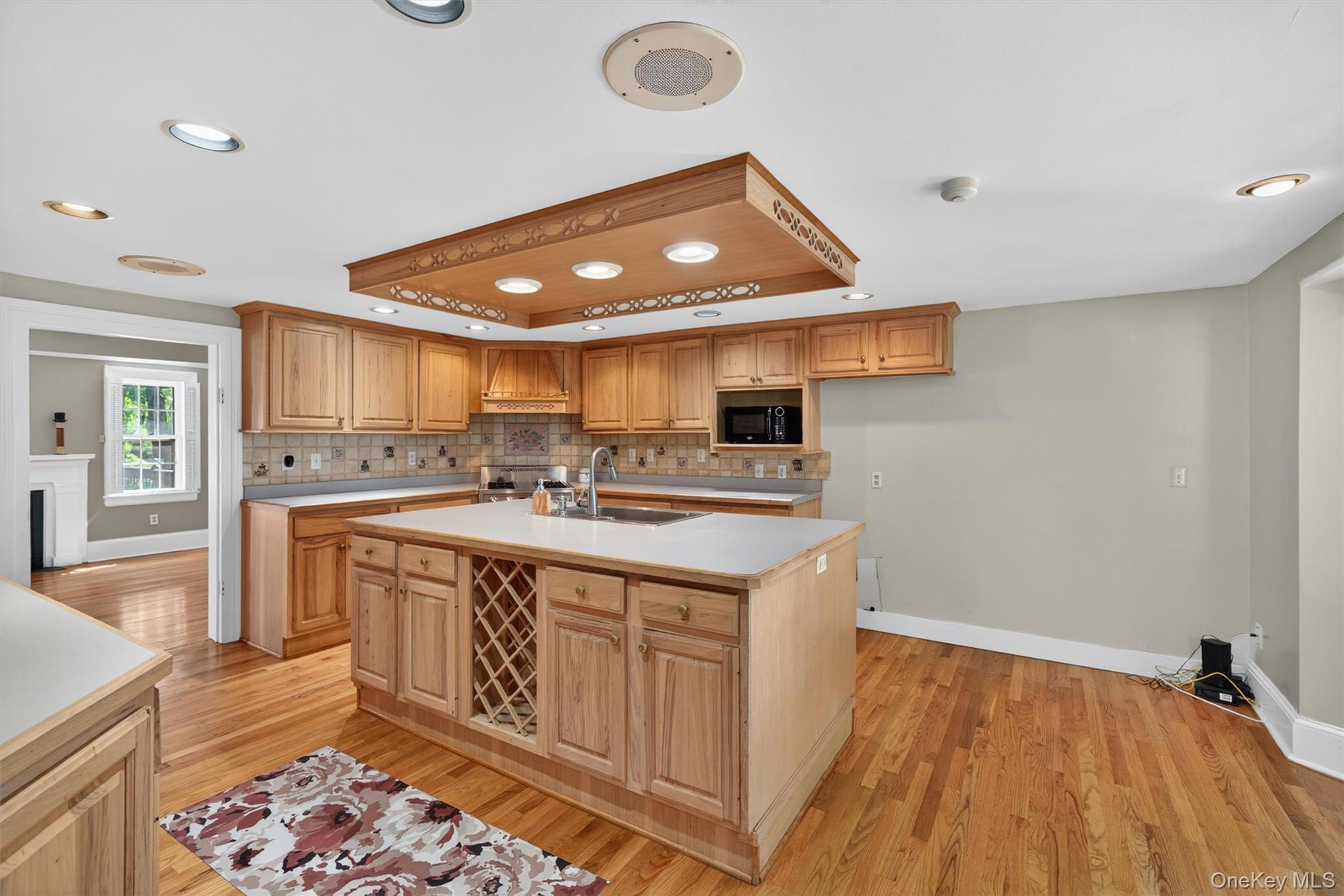 48 South Street Property Photo 16