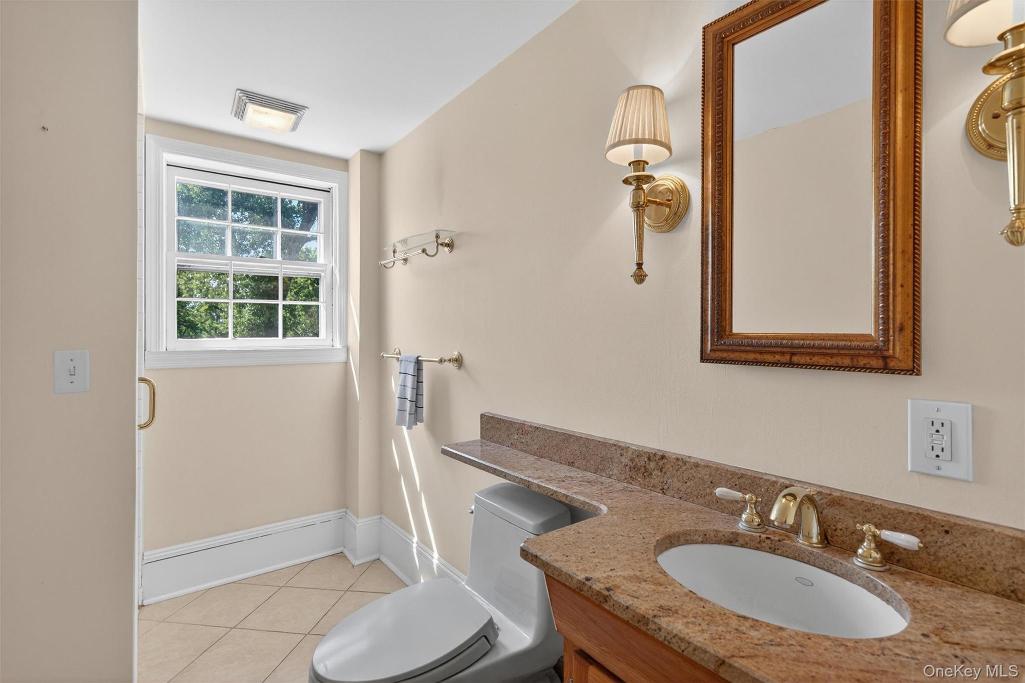 48 South Street Property Photo 20