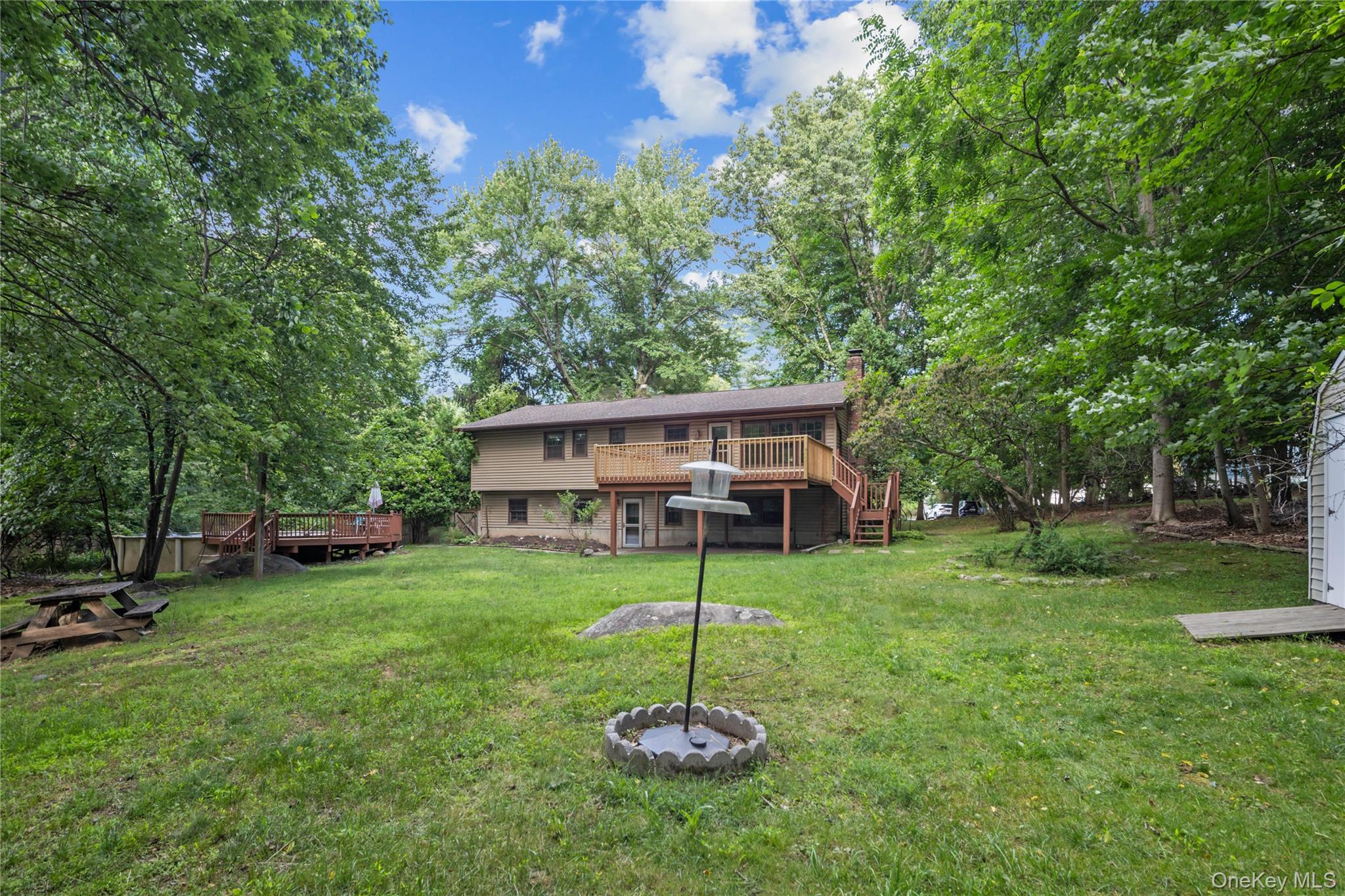 9 Adams Lane Property Photo 33
