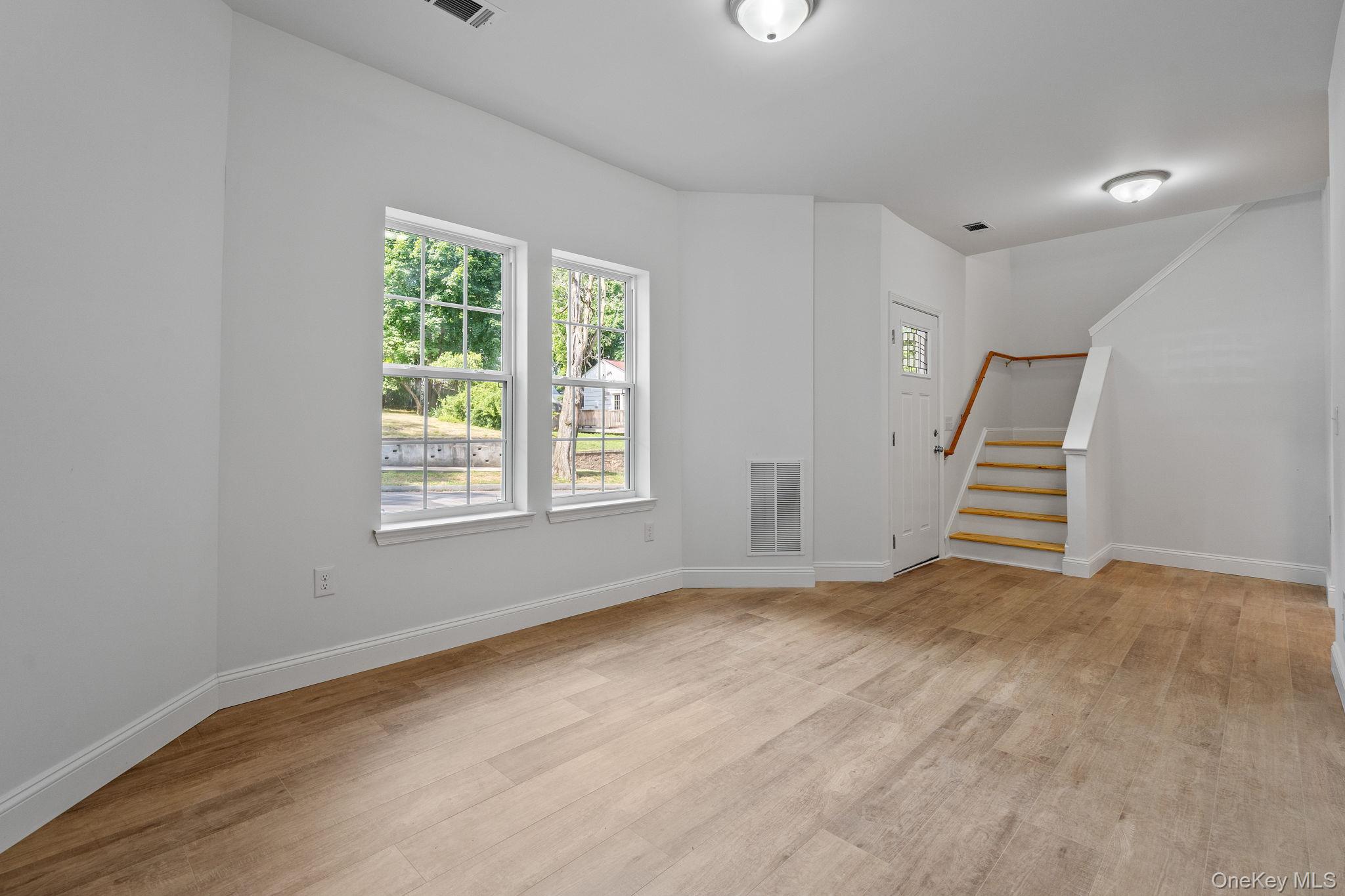 7 Lafayette Street Property Photo 11