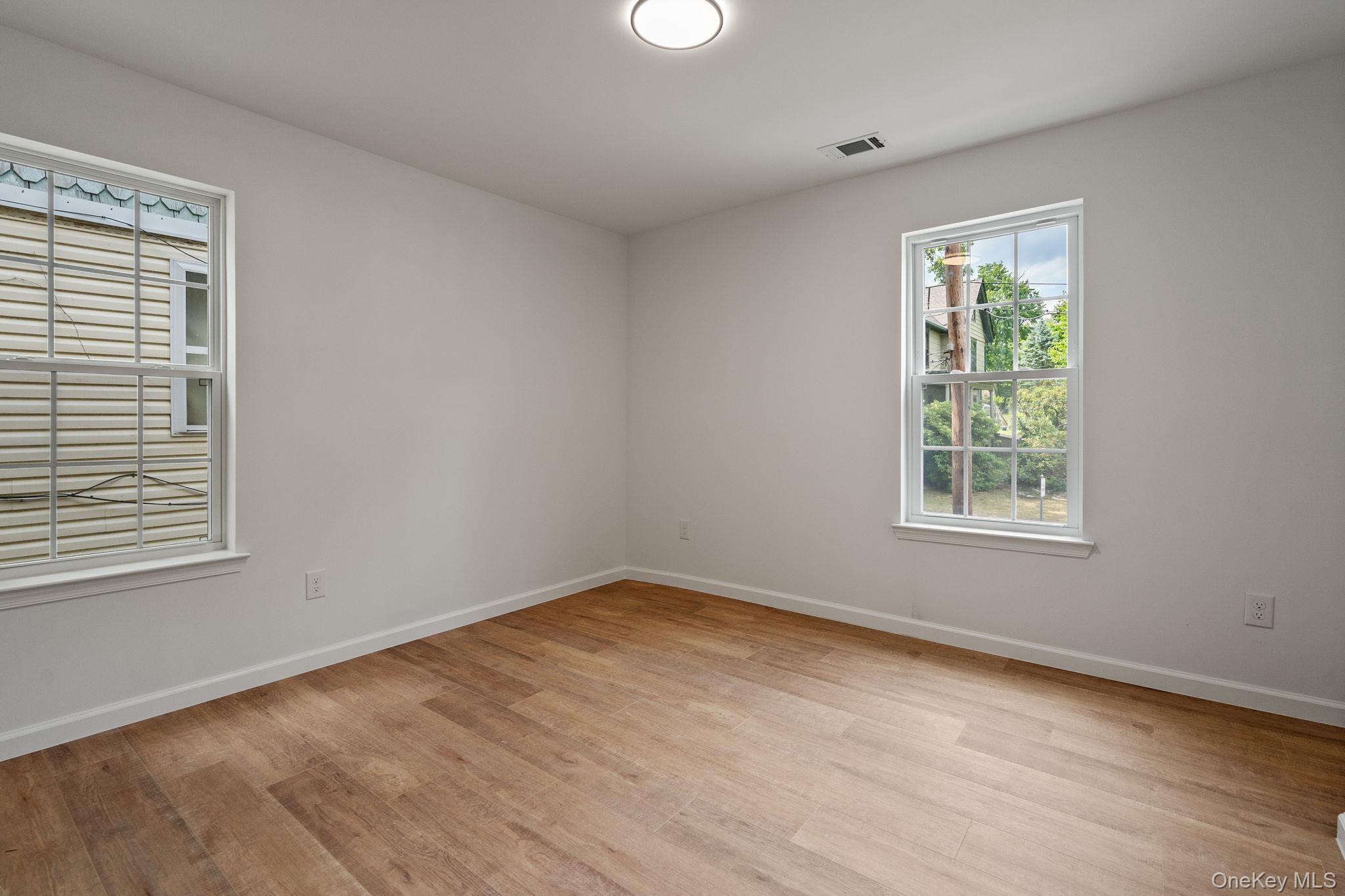 7 Lafayette Street Property Photo 15