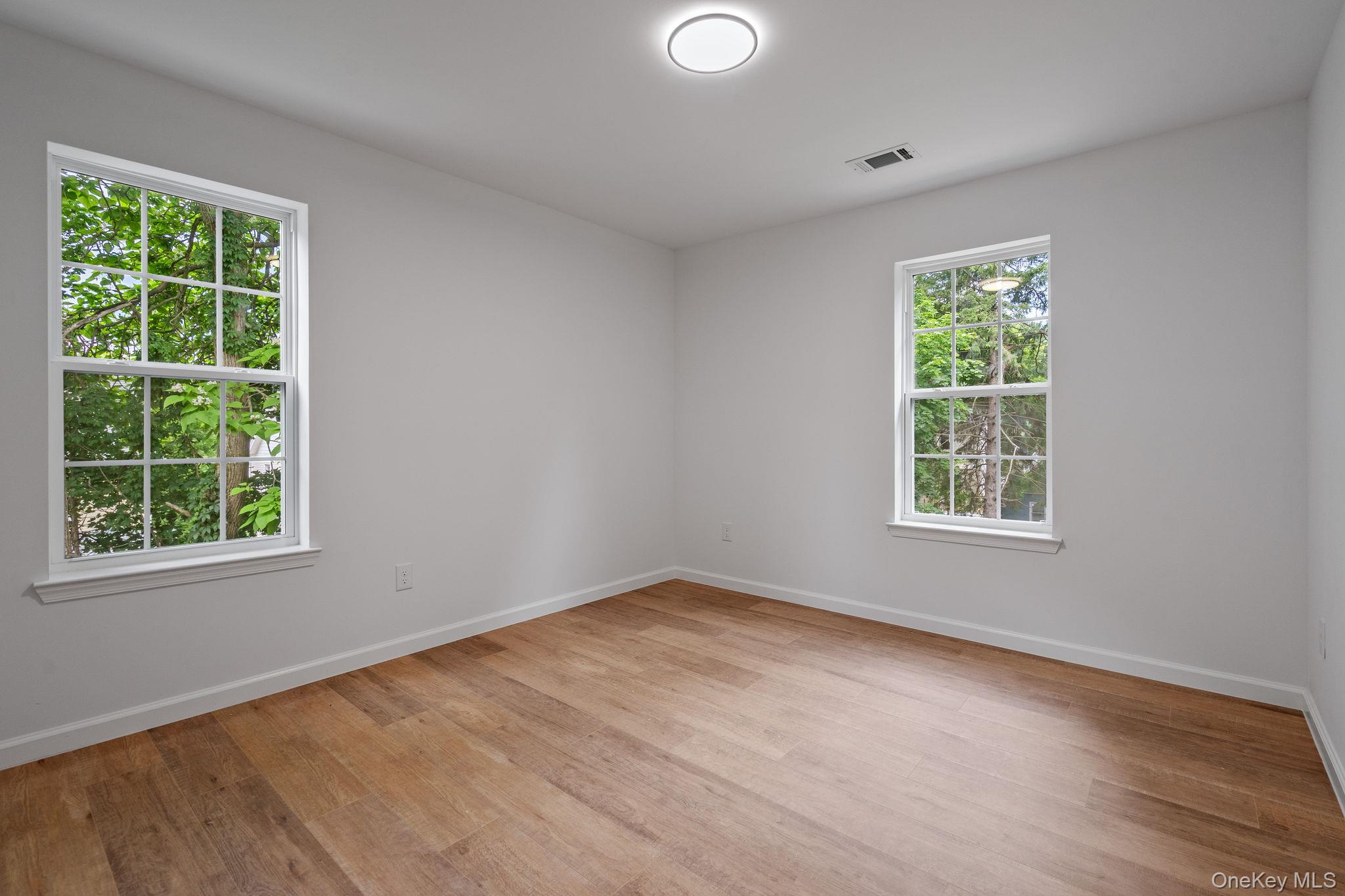 7 Lafayette Street Property Photo 18