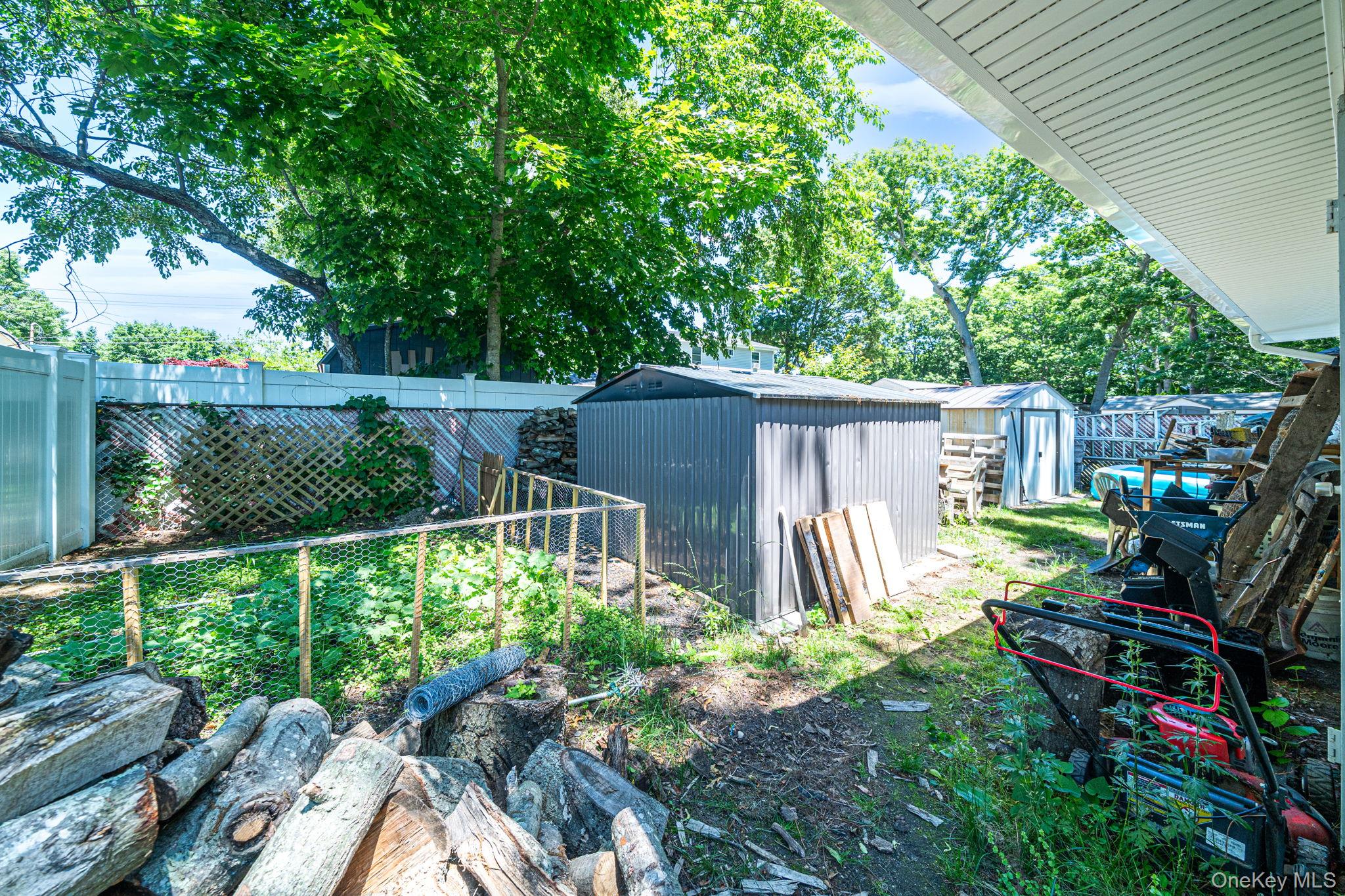 7 Pennwood Drive Property Photo 17