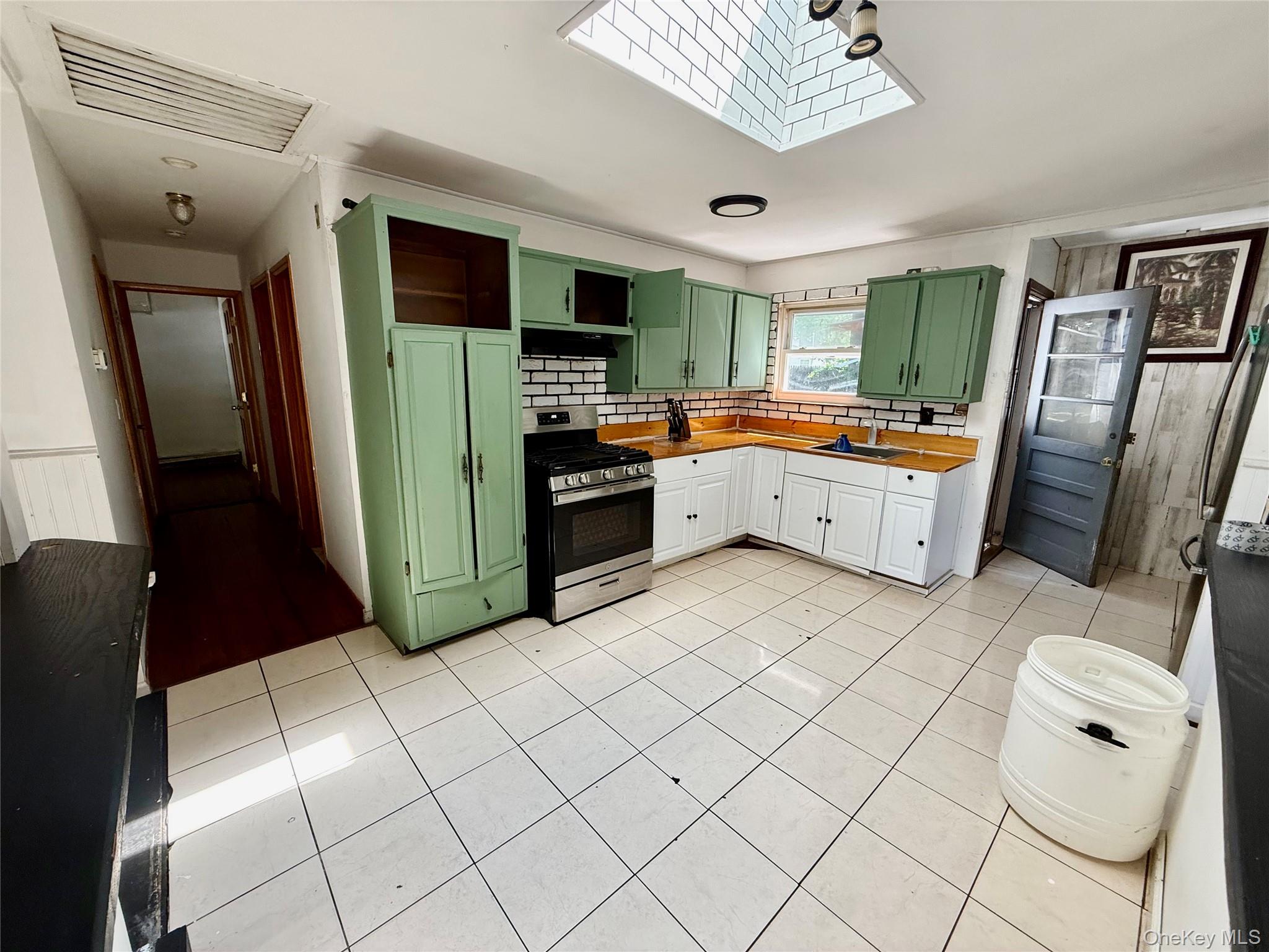142 Palmer Street Property Photo 10