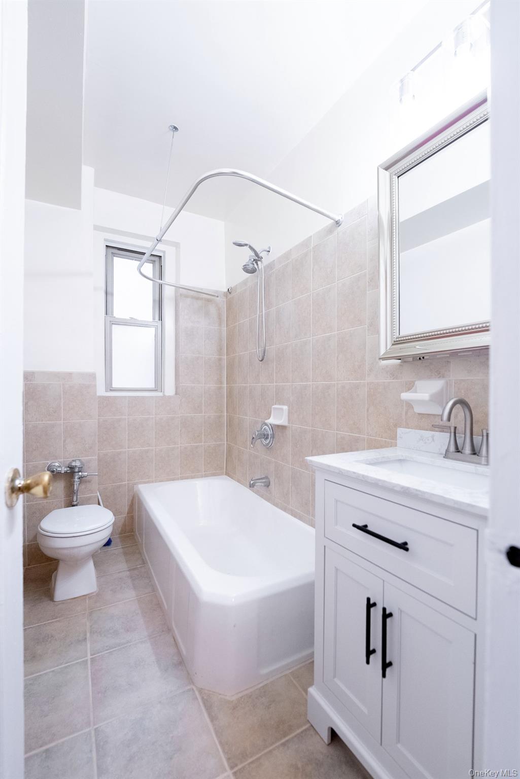 2190 Boston Road 5m Property Photo 10