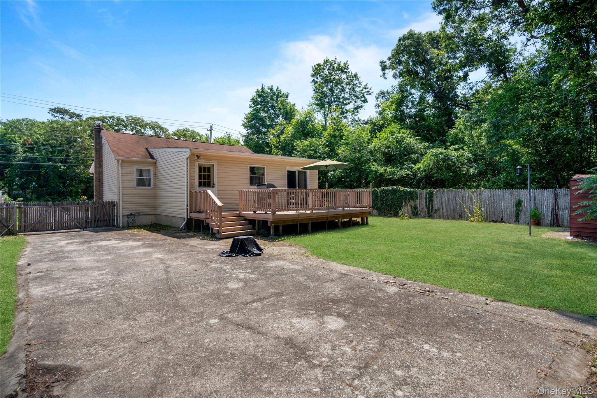 32 Juniper Avenue Property Photo 24