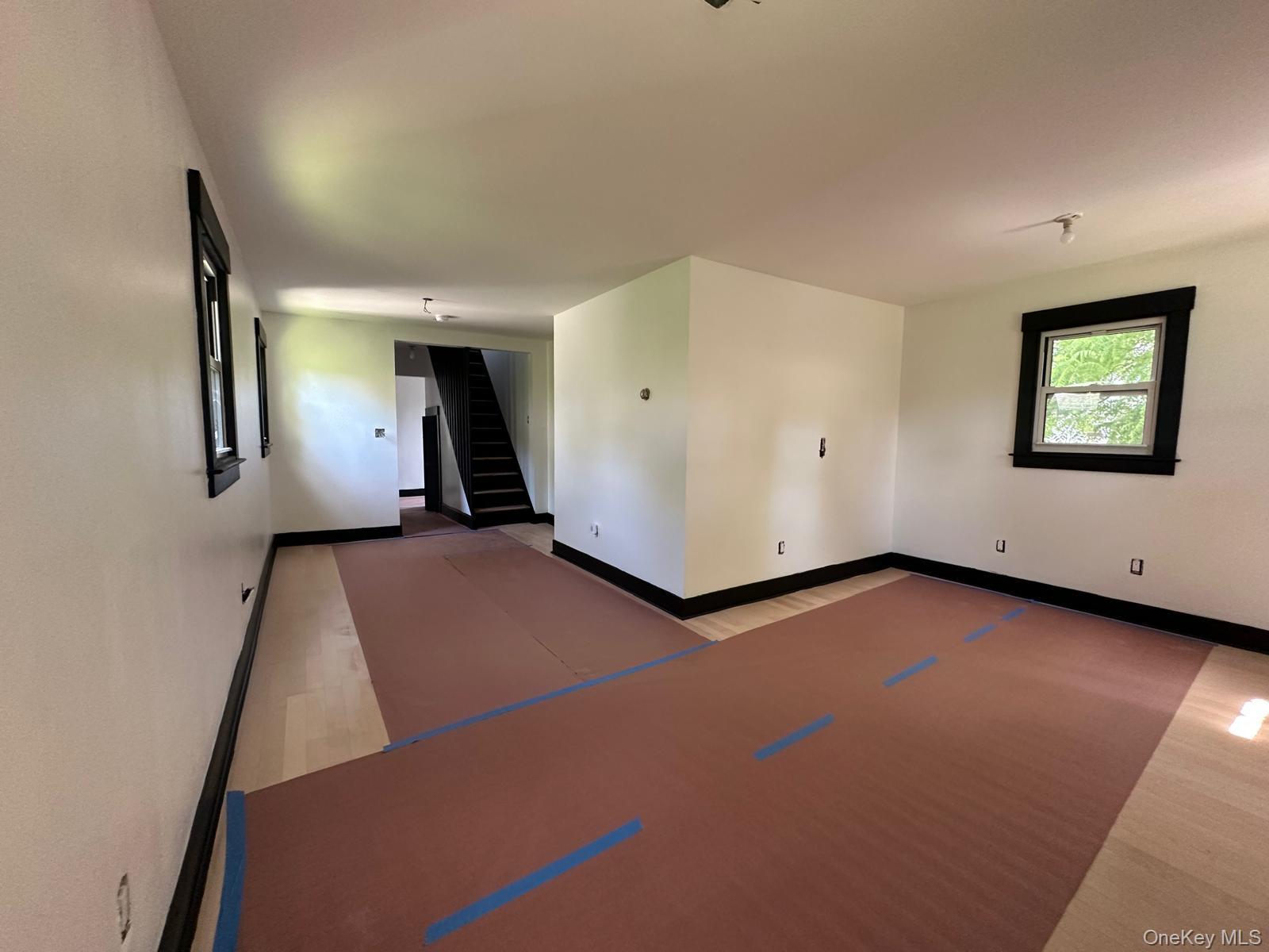 423 Hinman Place Property Photo 27