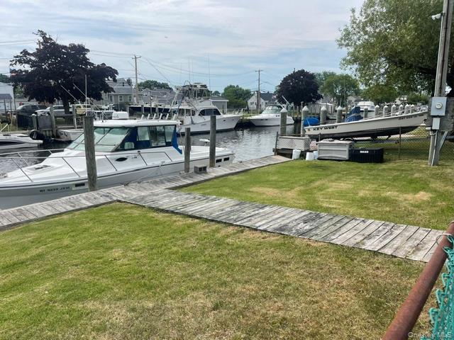 Boat Berth Riviera Drive Property Photo 3