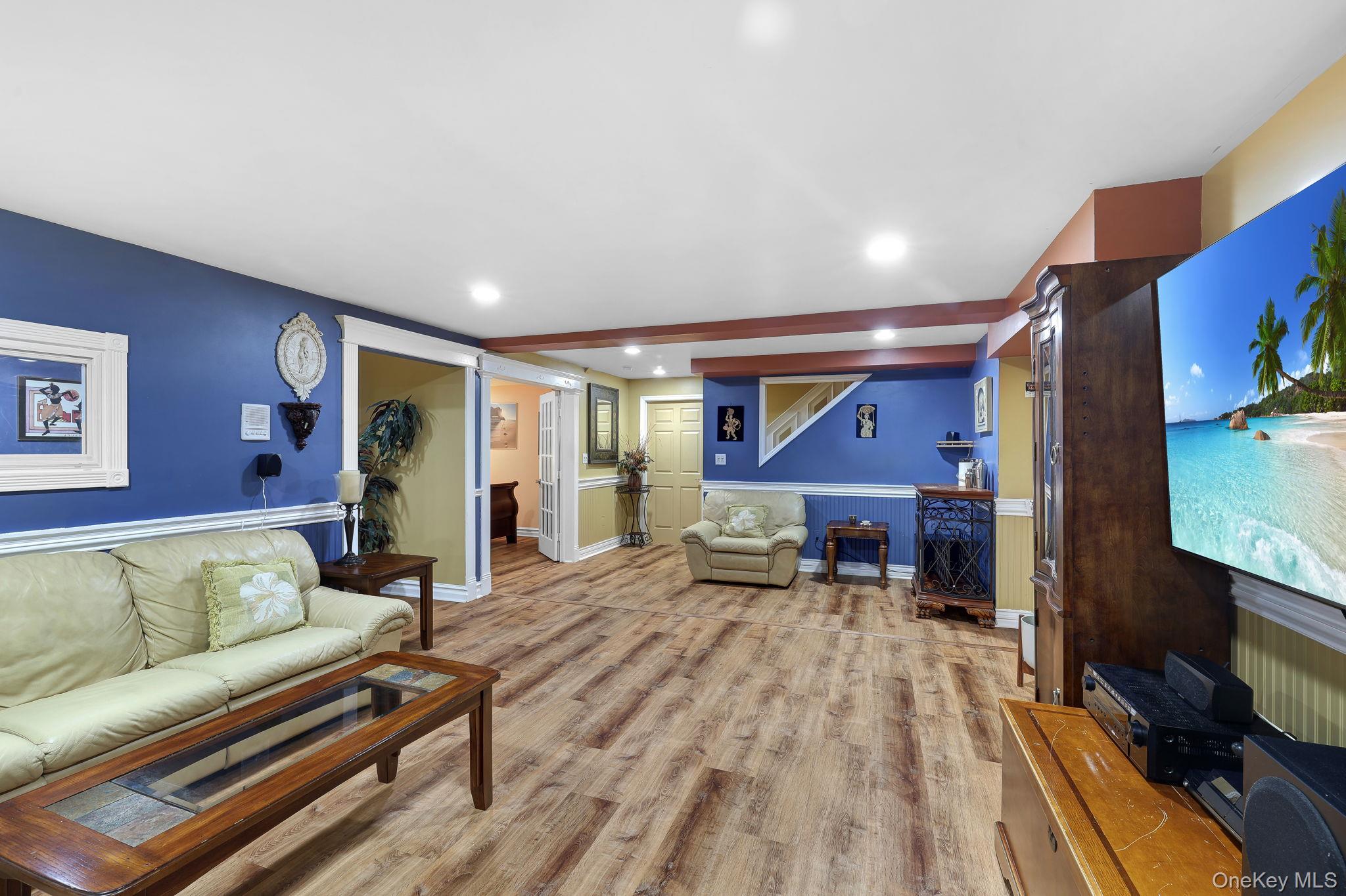 271 Woodlands Drive Property Photo 33