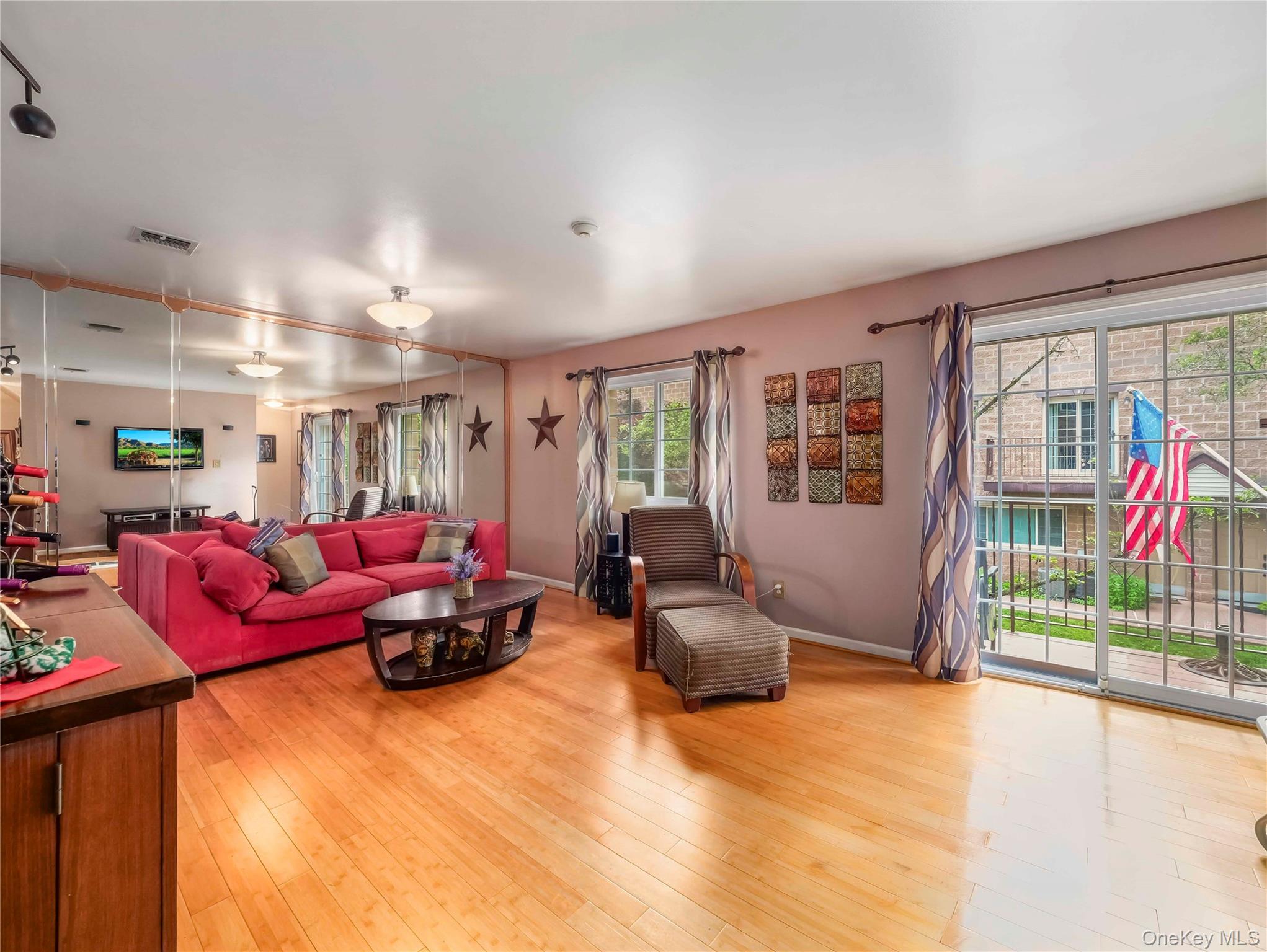 26 Klint Court Property Photo 4