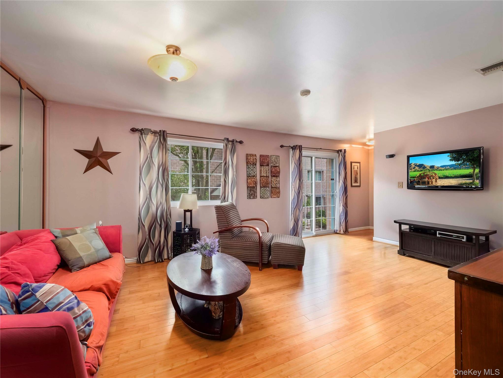 26 Klint Court Property Photo 7