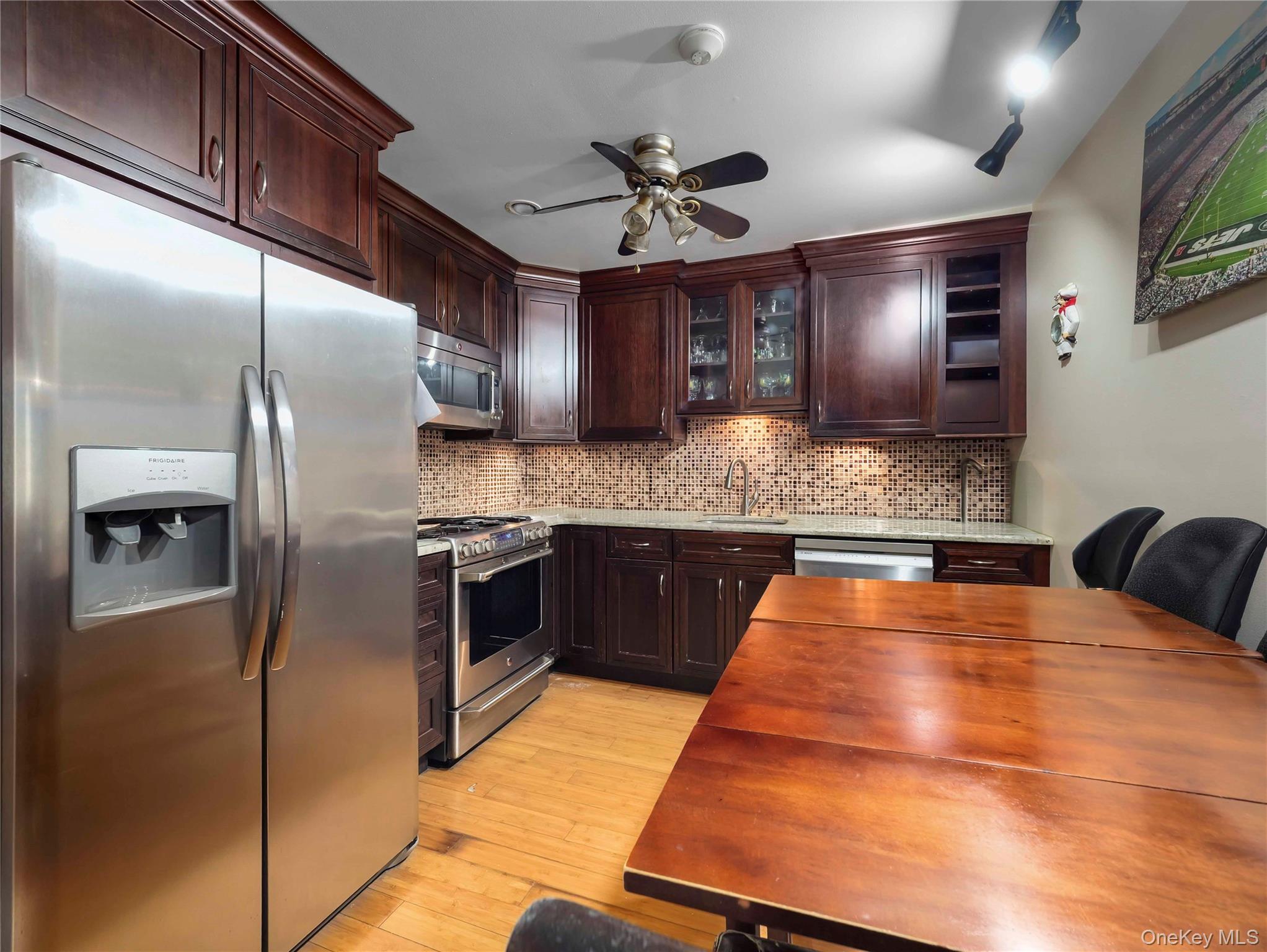 26 Klint Court Property Photo 9