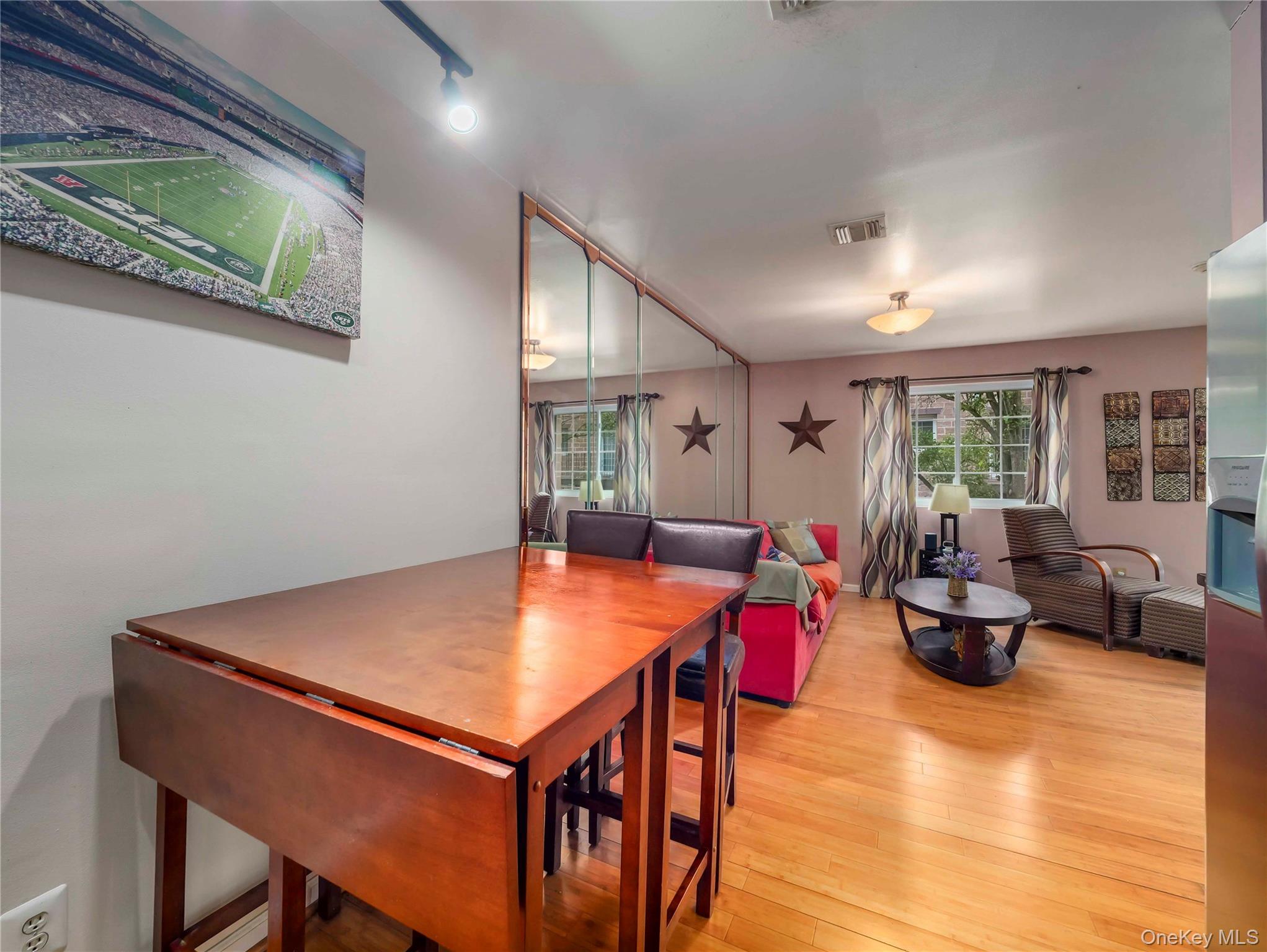 26 Klint Court Property Photo 10