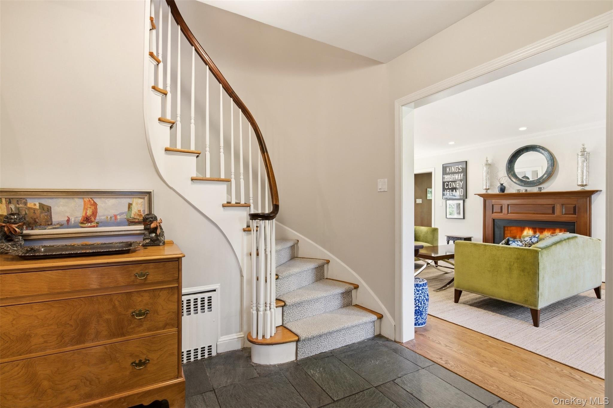 2 Saint Marks Place Property Photo 4