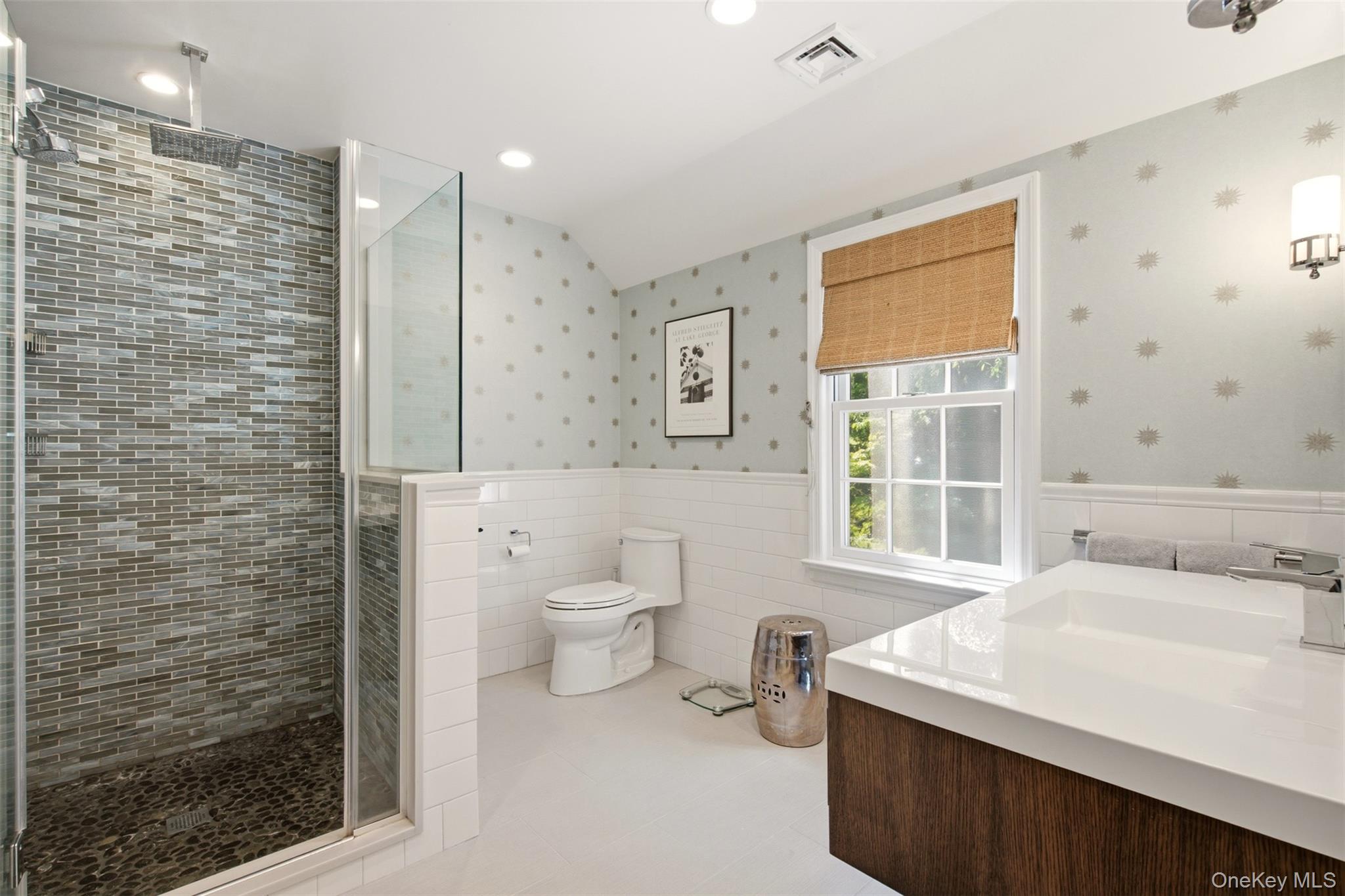 2 Saint Marks Place Property Photo 17